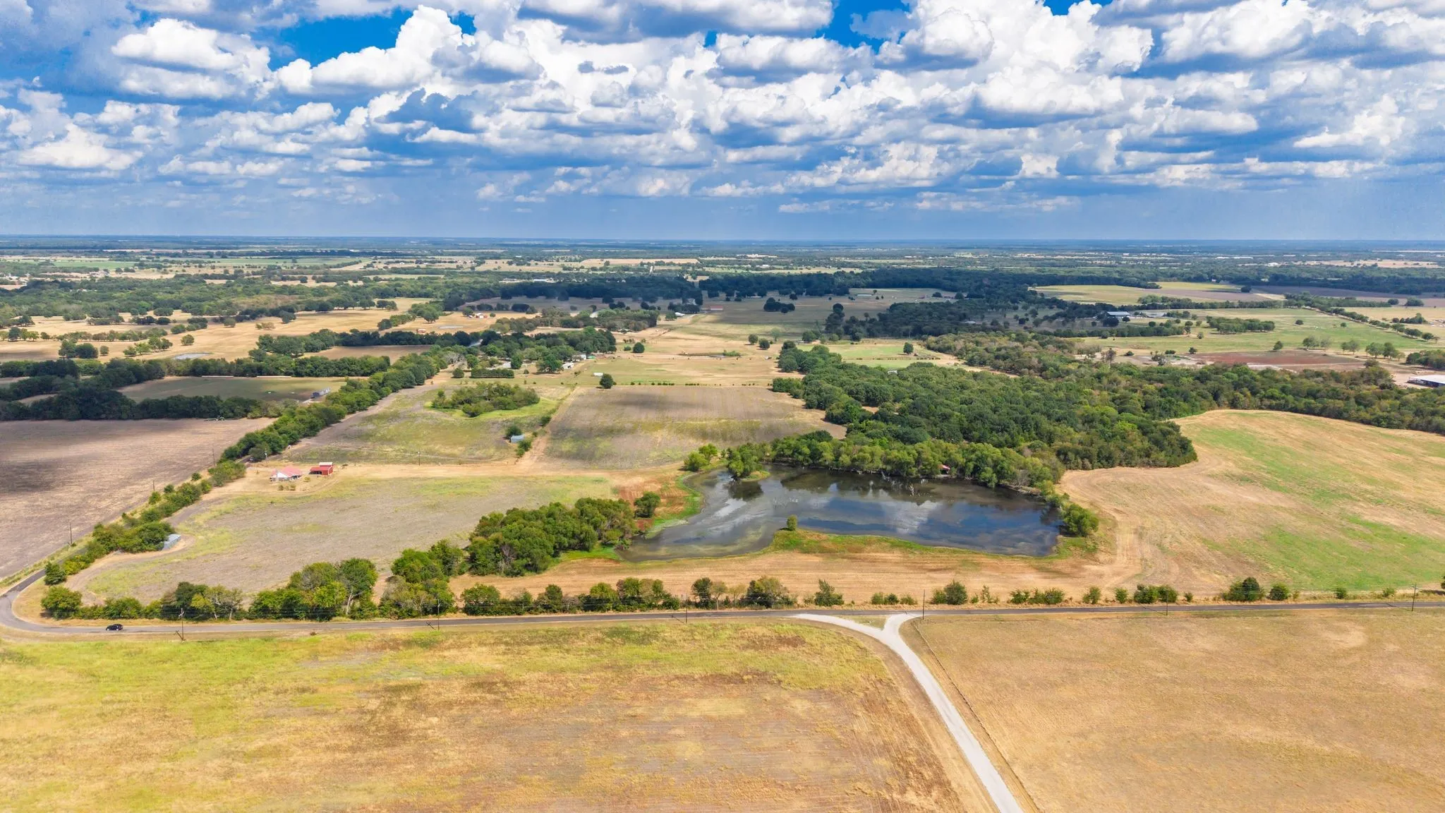 Farm For Sale in Hunt County , 7959 County Road 4823, Wolfe City, Texas 75496, 2 Bedroom, 2 Bathroom, Garage spaces, 1,200 Sqft, built in 2014, mls#21385401, Real Estate Agent in Wolfe City, Homes For Sale in Hunt county, Homes For Sale in Wolfe City, Realtor in Wolfe City Texas, Real Estate Brokerage Independent Realty Texas, Luminita Cordes Realtor