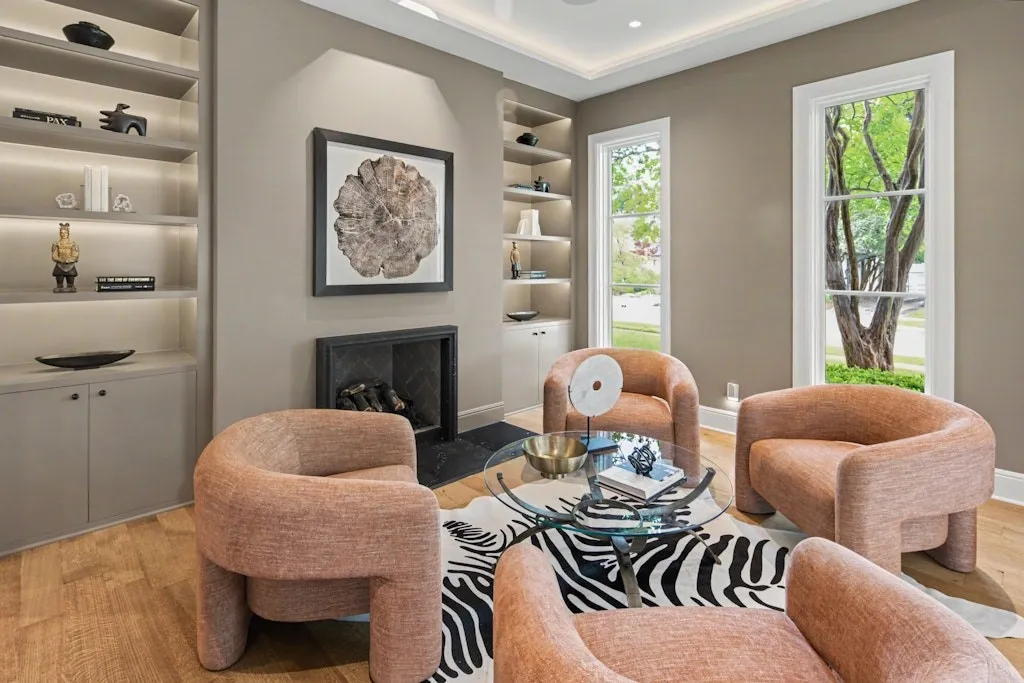 Single Family Residence For Sale in Dallas County , 4636 Belclaire Avenue, Highland Park, Texas 75209, 4 Bedroom, 6 Bathroom, 3 Garage spaces, 5,169 Sqft, built in 2007, mls#21380169, Real Estate Agent in Highland Park, Homes For Sale in Dallas county, Homes For Sale in Highland Park, Realtor in Highland Park Texas, Real Estate Brokerage Independent Realty Texas, Luminita Cordes Realtor