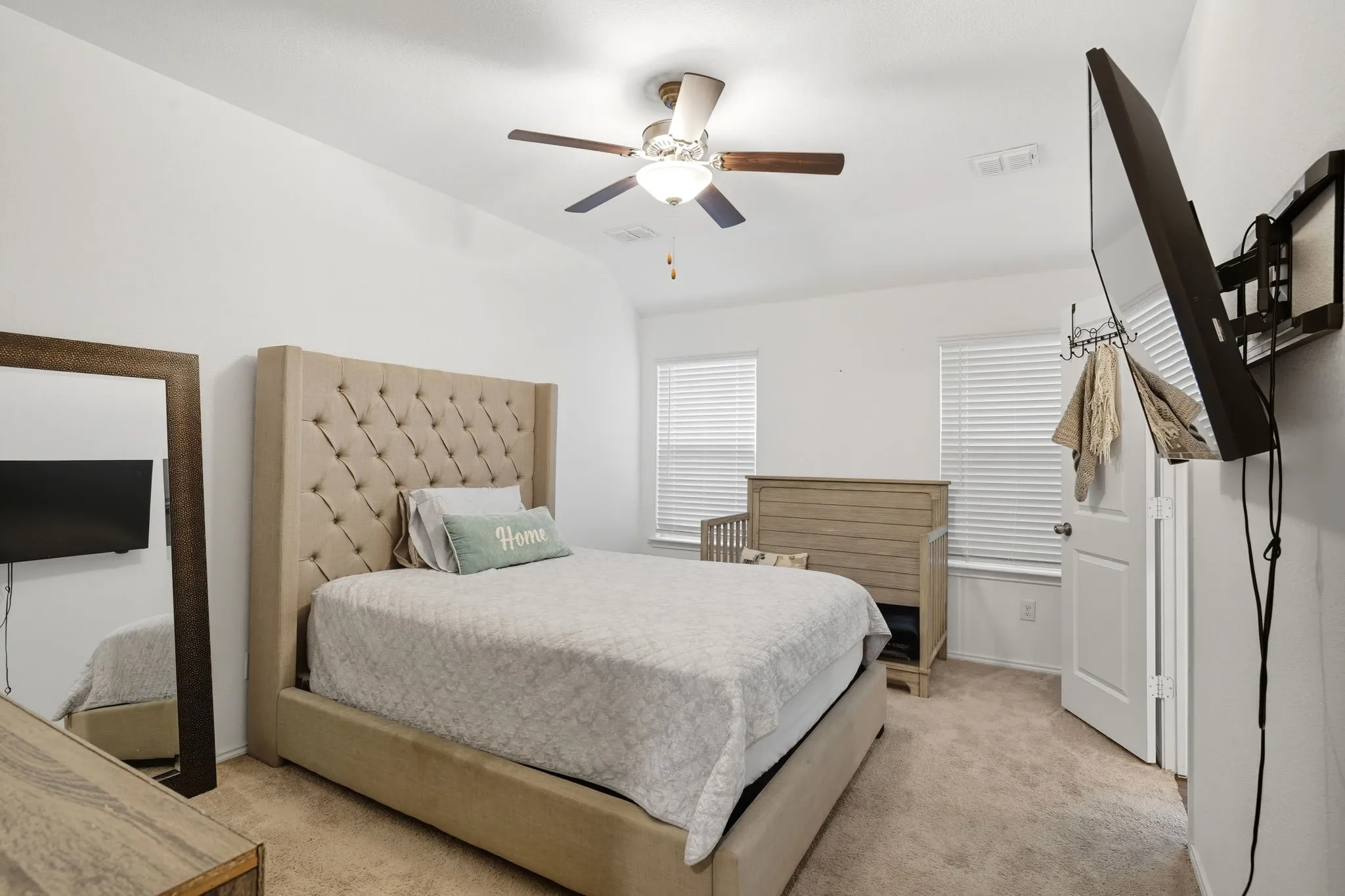 Single Family Residence For Sale in Denton County , 2264 Jasper Drive, Little Elm, Texas 76227, 4 Bedroom, 2 Bathroom, 2 Garage spaces, 1,577 Sqft, built in 2021, mls#21385412, Real Estate Agent in Little Elm, Homes For Sale in Denton county, Homes For Sale in Little Elm, Realtor in Little Elm Texas, Real Estate Brokerage Independent Realty Texas, Luminita Cordes Realtor