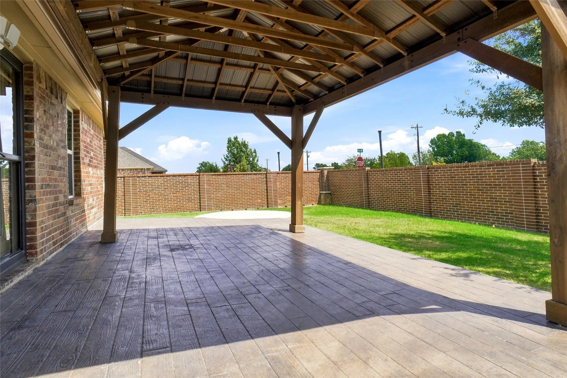 Single Family Residence For Rent in Kaufman County , 1060 Sadie Street, Forney, Texas 75126, 4 Bedroom, 2 Bathroom, 2 Garage spaces, 2,000 Sqft, built in 2018, mls#21380855, Real Estate Agent in Forney, Homes For Rent in Kaufman county, Homes For Rent in Forney, Realtor in Forney Texas, Real Estate Brokerage Independent Realty Texas, Luminita Cordes Realtor