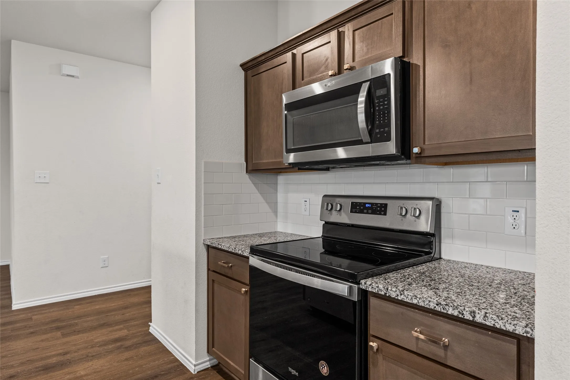 Single Family Residence For Sale in Hunt County , 110 Alydar Lane, Caddo Mills, Texas 75135, 4 Bedroom, 2 Bathroom, 2 Garage spaces, 1,880 Sqft, built in 2020, mls#21385344, Real Estate Agent in Caddo Mills, Homes For Sale in Hunt county, Homes For Sale in Caddo Mills, Realtor in Caddo Mills Texas, Real Estate Brokerage Independent Realty Texas, Luminita Cordes Realtor