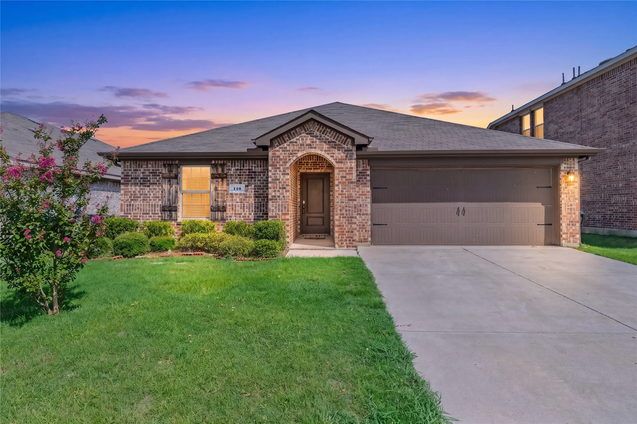Single Family Residence For Sale in Hunt County , 110 Alydar Lane, Caddo Mills, Texas 75135, 4 Bedroom, 2 Bathroom, 2 Garage spaces, 1,880 Sqft, built in 2020, mls#21385344, Real Estate Agent in Caddo Mills, Homes For Sale in Hunt county, Homes For Sale in Caddo Mills, Realtor in Caddo Mills Texas, Real Estate Brokerage Independent Realty Texas, Luminita Cordes Realtor