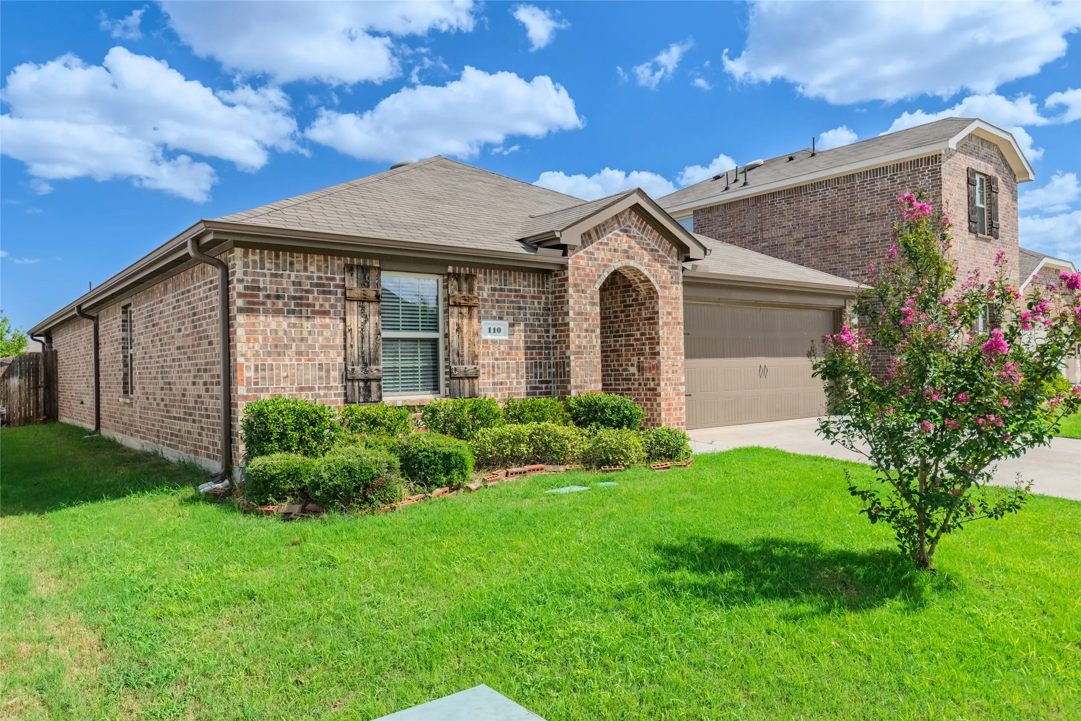 Single Family Residence For Sale in Hunt County , 110 Alydar Lane, Caddo Mills, Texas 75135, 4 Bedroom, 2 Bathroom, 2 Garage spaces, 1,880 Sqft, built in 2020, mls#21385344, Real Estate Agent in Caddo Mills, Homes For Sale in Hunt county, Homes For Sale in Caddo Mills, Realtor in Caddo Mills Texas, Real Estate Brokerage Independent Realty Texas, Luminita Cordes Realtor