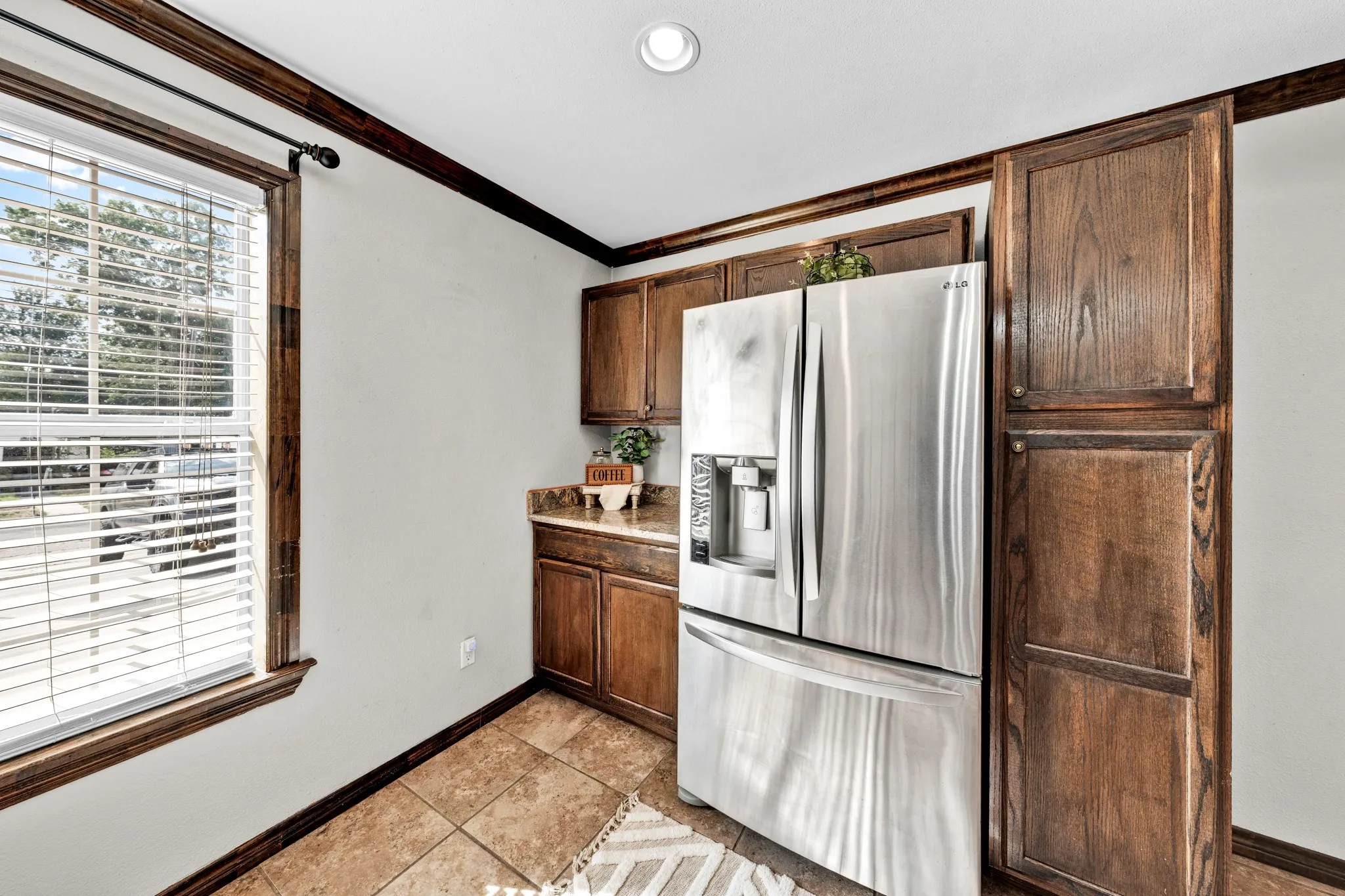 Single Family Residence For Sale in Hopkins County , 716 Brinker Street, Sulphur Springs, Texas 75482, 2 Bedroom, 2 Bathroom, Garage spaces, 1,200 Sqft, built in 2013, mls#21380291, Real Estate Agent in Sulphur Springs, Homes For Sale in Hopkins county, Homes For Sale in Sulphur Springs, Realtor in Sulphur Springs Texas, Real Estate Brokerage Independent Realty Texas, Luminita Cordes Realtor
