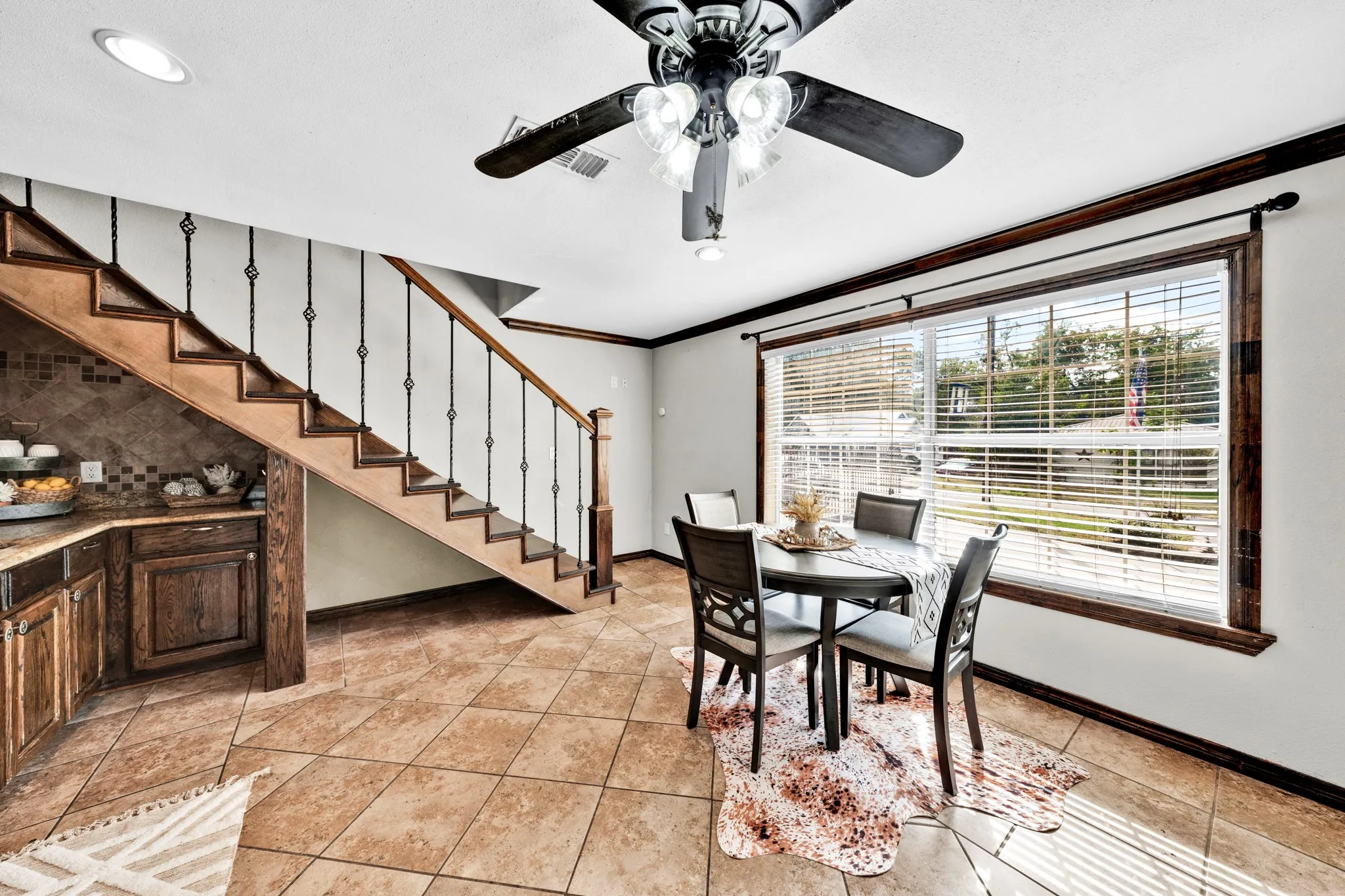 Single Family Residence For Sale in Hopkins County , 716 Brinker Street, Sulphur Springs, Texas 75482, 2 Bedroom, 2 Bathroom, Garage spaces, 1,200 Sqft, built in 2013, mls#21380291, Real Estate Agent in Sulphur Springs, Homes For Sale in Hopkins county, Homes For Sale in Sulphur Springs, Realtor in Sulphur Springs Texas, Real Estate Brokerage Independent Realty Texas, Luminita Cordes Realtor