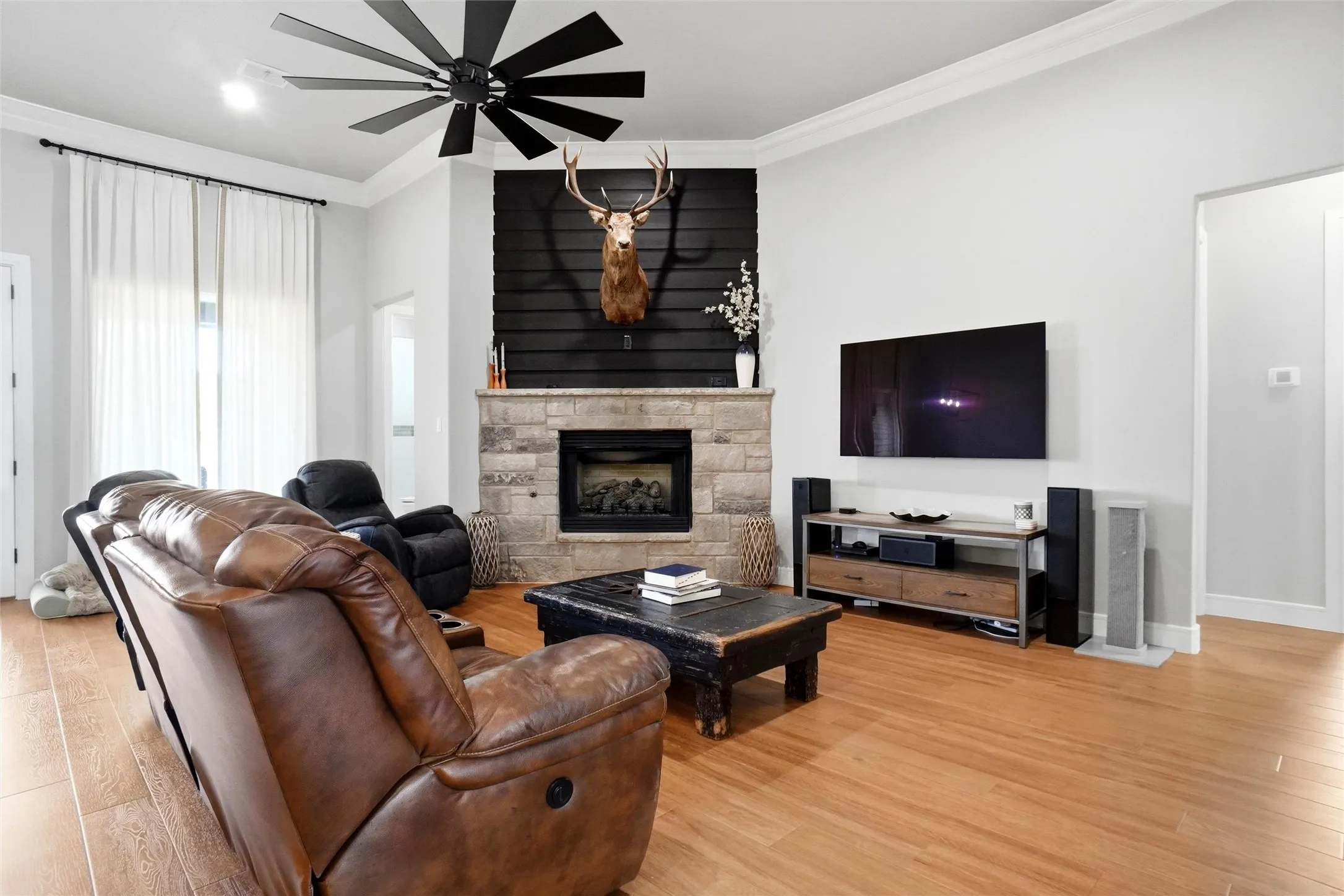 Expansive living room with gas fireplace