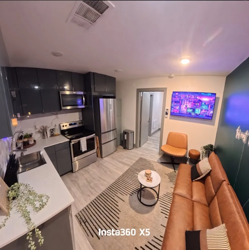 Apartment For Rent in Dallas County , 1415 Bennett Avenue 208, Dallas, Texas 75206, 1 Bedroom, 1 Bathroom, Garage spaces, 4,153 Sqft, built in 1957, mls#21385421, Real Estate Agent in Dallas, Homes For Rent in Dallas county, Homes For Rent in Dallas, Realtor in Dallas Texas, Real Estate Brokerage Independent Realty Texas, Luminita Cordes Realtor