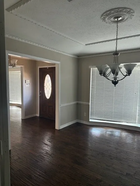 Single Family Residence For Rent in Dallas County , 14922 Hillcrest Road, Dallas, Texas 75248, 4 Bedroom, 4 Bathroom, 2 Garage spaces, 2,645 Sqft, built in 1968, mls#21385431, Real Estate Agent in Dallas, Homes For Rent in Dallas county, Homes For Rent in Dallas, Realtor in Dallas Texas, Real Estate Brokerage Independent Realty Texas, Luminita Cordes Realtor