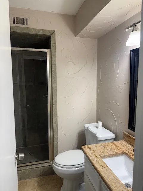 Single Family Residence For Rent in Dallas County , 14922 Hillcrest Road, Dallas, Texas 75248, 4 Bedroom, 4 Bathroom, 2 Garage spaces, 2,645 Sqft, built in 1968, mls#21385431, Real Estate Agent in Dallas, Homes For Rent in Dallas county, Homes For Rent in Dallas, Realtor in Dallas Texas, Real Estate Brokerage Independent Realty Texas, Luminita Cordes Realtor