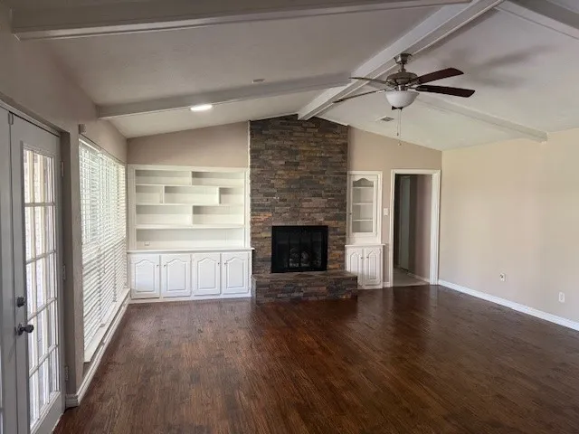 Single Family Residence For Rent in Dallas County , 14922 Hillcrest Road, Dallas, Texas 75248, 4 Bedroom, 4 Bathroom, 2 Garage spaces, 2,645 Sqft, built in 1968, mls#21385431, Real Estate Agent in Dallas, Homes For Rent in Dallas county, Homes For Rent in Dallas, Realtor in Dallas Texas, Real Estate Brokerage Independent Realty Texas, Luminita Cordes Realtor