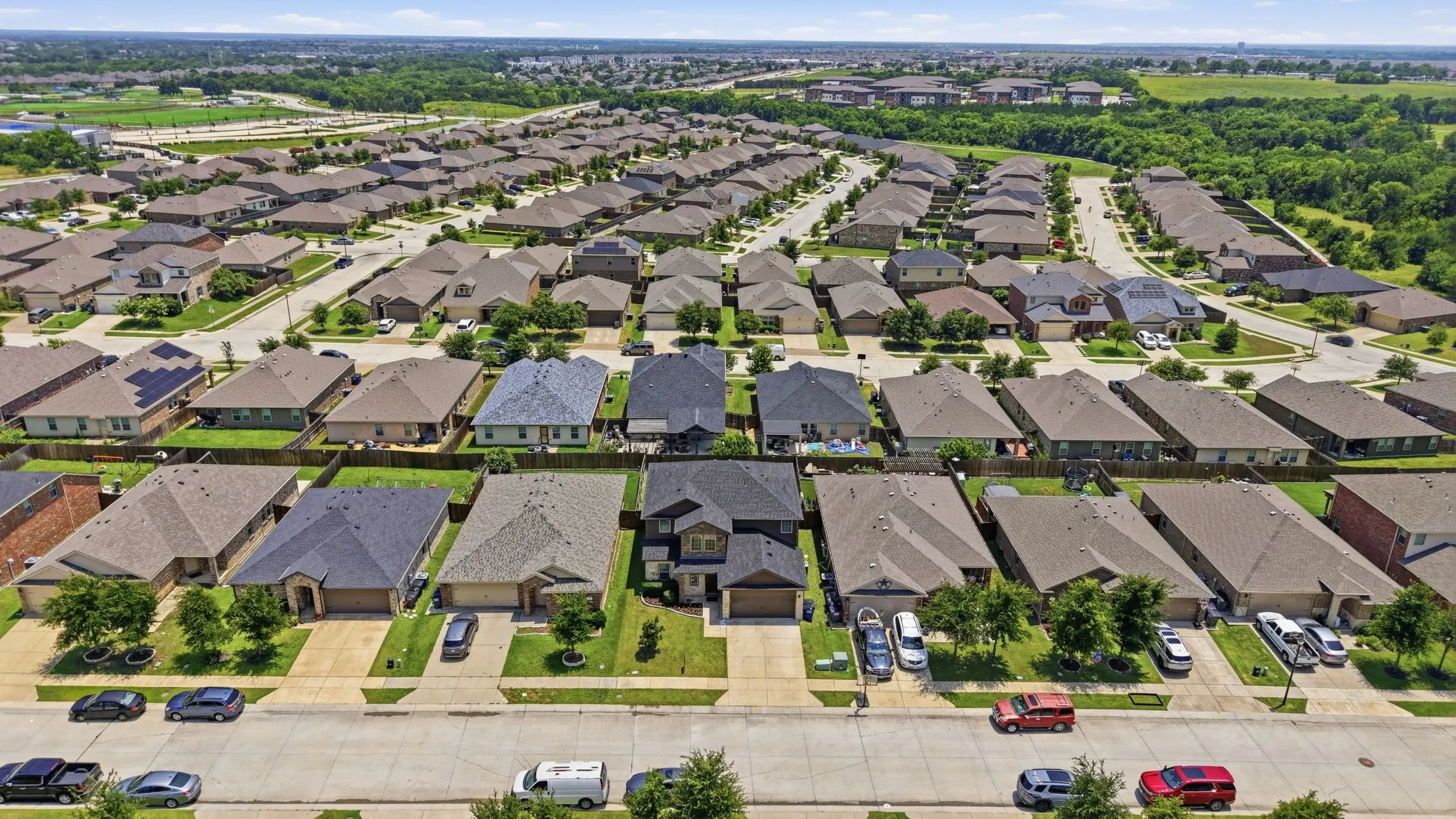 Single Family Residence For Sale in Collin County , 907 Amber Street, Princeton, Texas 75407, 5 Bedroom, 3 Bathroom, 2 Garage spaces, 2,605 Sqft, built in 2018, mls#21383473, Real Estate Agent in Princeton, Homes For Sale in Collin county, Homes For Sale in Princeton, Realtor in Princeton Texas, Real Estate Brokerage Independent Realty Texas, Luminita Cordes Realtor
