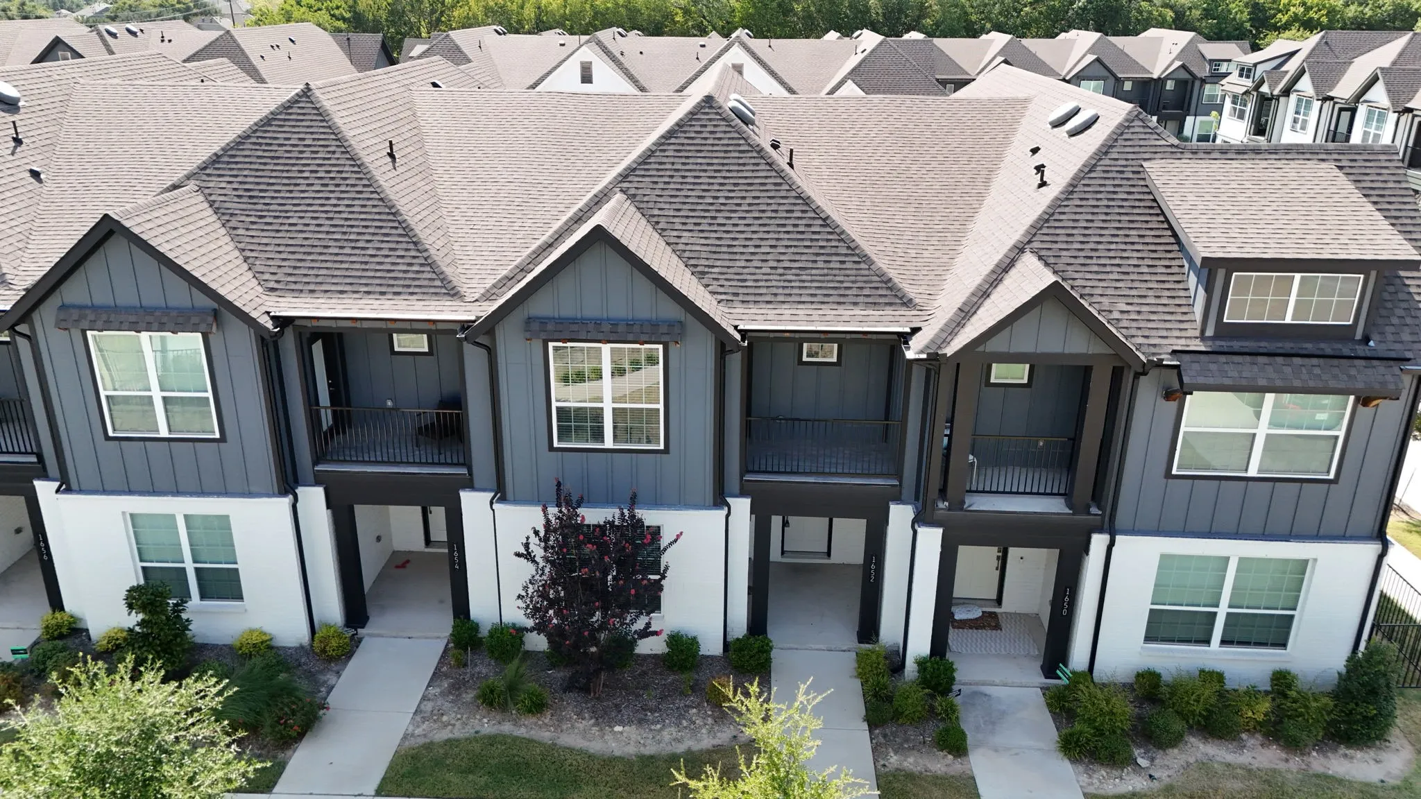 Townhouse For Rent in Collin County , 1652 Jessica Drive, Allen, Texas 75002, 3 Bedroom, 3 Bathroom, 2 Garage spaces, 1,844 Sqft, built in 2022, mls#21385430, Real Estate Agent in Allen, Homes For Rent in Collin county, Homes For Rent in Allen, Realtor in Allen Texas, Real Estate Brokerage Independent Realty Texas, Luminita Cordes Realtor