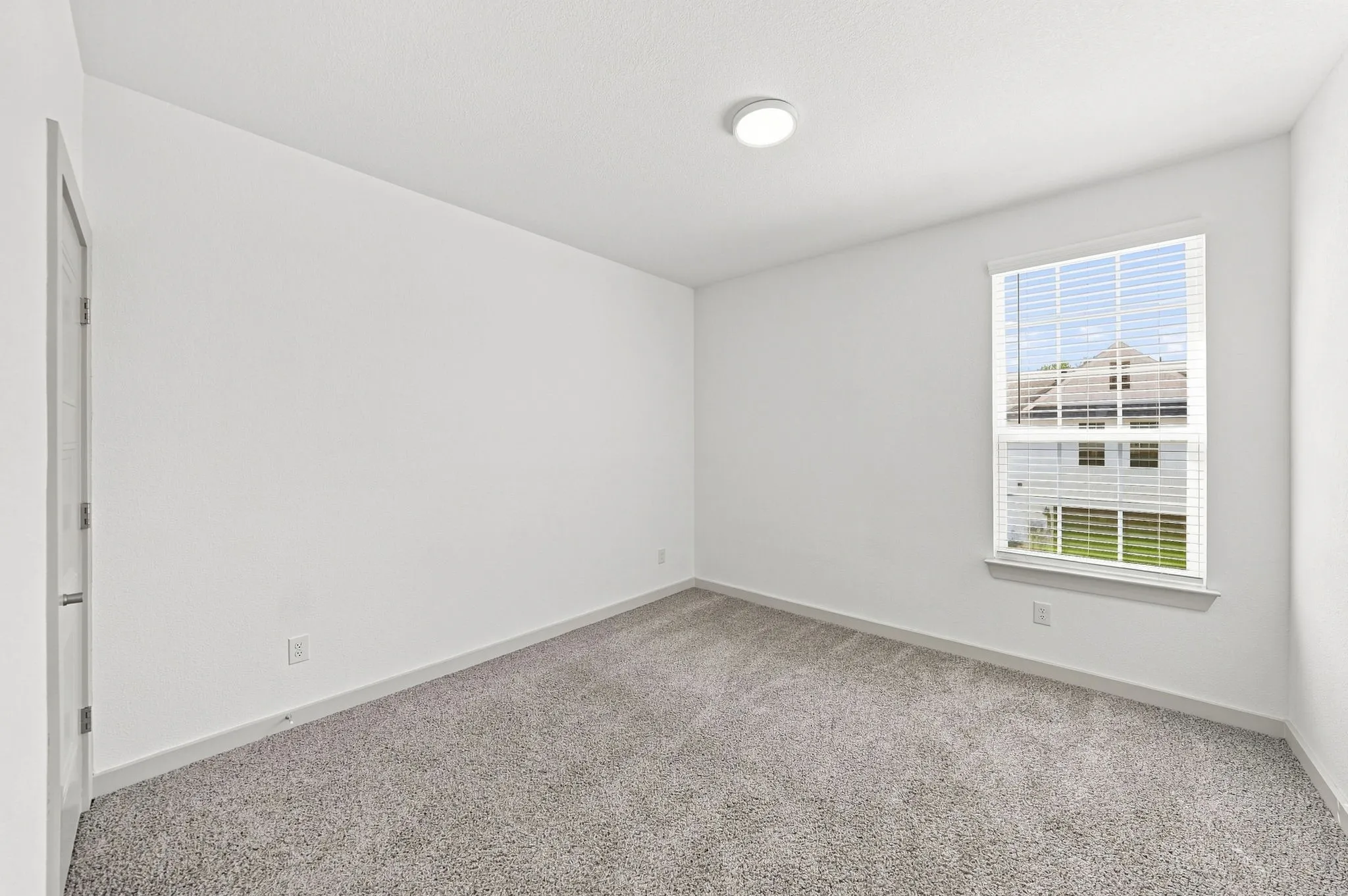 Townhouse For Rent in Collin County , 1652 Jessica Drive, Allen, Texas 75002, 3 Bedroom, 3 Bathroom, 2 Garage spaces, 1,844 Sqft, built in 2022, mls#21385430, Real Estate Agent in Allen, Homes For Rent in Collin county, Homes For Rent in Allen, Realtor in Allen Texas, Real Estate Brokerage Independent Realty Texas, Luminita Cordes Realtor