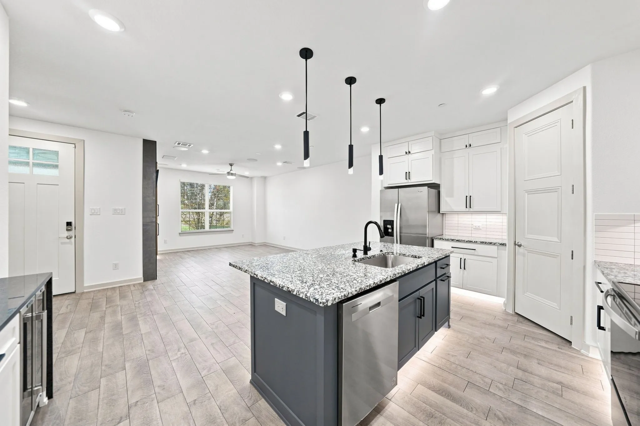Townhouse For Rent in Collin County , 1652 Jessica Drive, Allen, Texas 75002, 3 Bedroom, 3 Bathroom, 2 Garage spaces, 1,844 Sqft, built in 2022, mls#21385430, Real Estate Agent in Allen, Homes For Rent in Collin county, Homes For Rent in Allen, Realtor in Allen Texas, Real Estate Brokerage Independent Realty Texas, Luminita Cordes Realtor