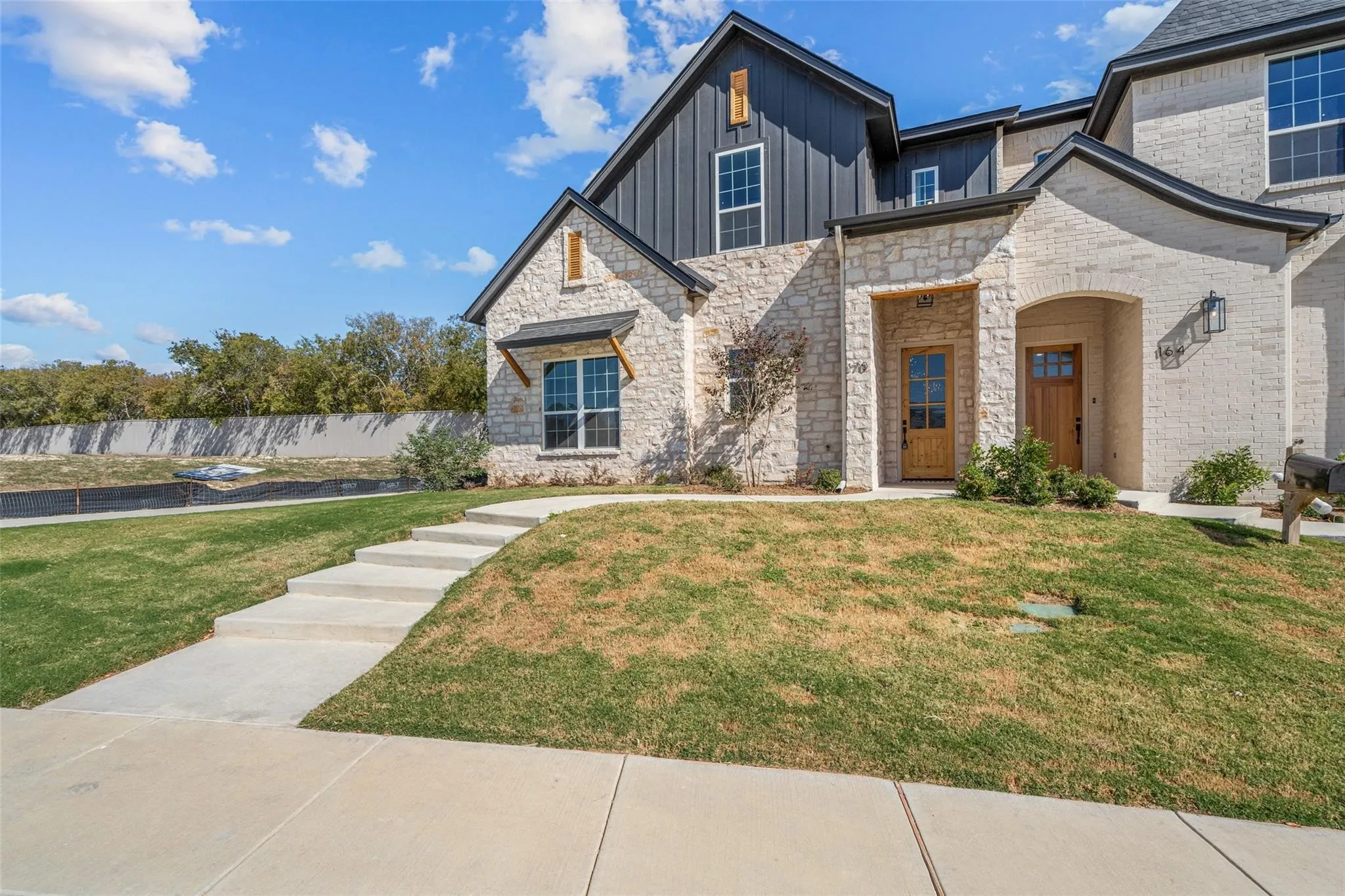 Townhouse For Rent in Parker County , 170 Hulen Circle, Aledo, Texas 76008, 4 Bedroom, 4 Bathroom, 2 Garage spaces, 3,408 Sqft, built in 2023, mls#21384748, Real Estate Agent in Aledo, Homes For Rent in Parker county, Homes For Rent in Aledo, Realtor in Aledo Texas, Real Estate Brokerage Independent Realty Texas, Luminita Cordes Realtor