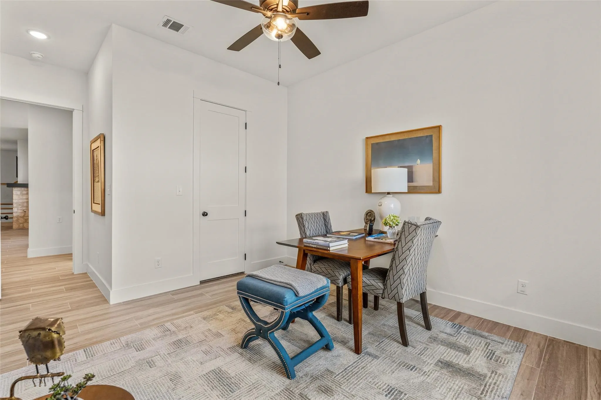 Townhouse For Rent in Parker County , 170 Hulen Circle, Aledo, Texas 76008, 4 Bedroom, 4 Bathroom, 2 Garage spaces, 3,408 Sqft, built in 2023, mls#21384748, Real Estate Agent in Aledo, Homes For Rent in Parker county, Homes For Rent in Aledo, Realtor in Aledo Texas, Real Estate Brokerage Independent Realty Texas, Luminita Cordes Realtor