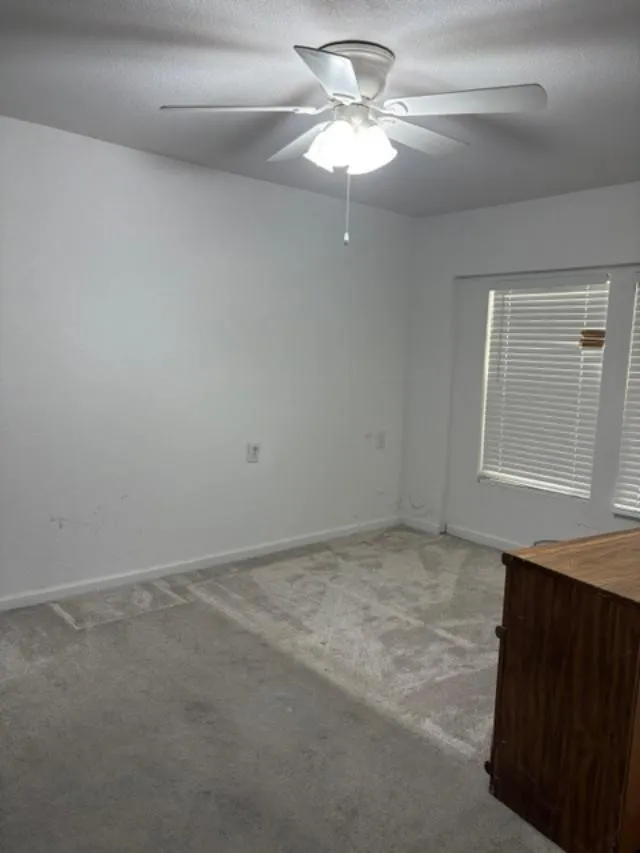 Single Family Residence For Sale in Tarrant County , 2011 Elmridge Drive, Arlington, Texas 76012, 4 Bedroom, 3 Bathroom, Garage spaces, 2,417 Sqft, built in 1973, mls#21385441, Real Estate Agent in Arlington, Homes For Sale in Tarrant county, Homes For Sale in Arlington, Realtor in Arlington Texas, Real Estate Brokerage Independent Realty Texas, Luminita Cordes Realtor