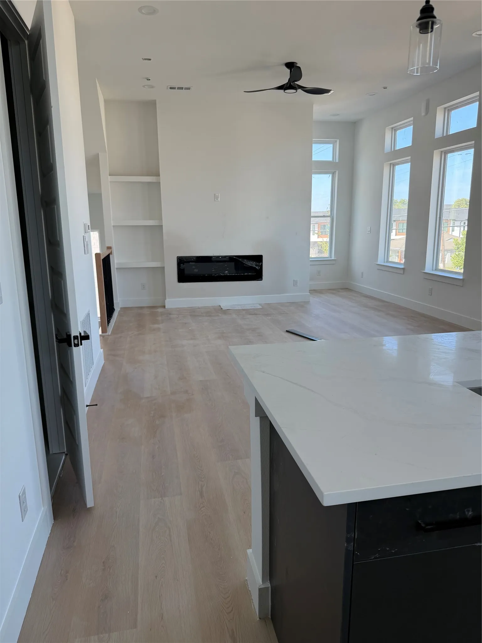 Townhouse For Rent in Dallas County , 2204 Lovedale Avenue 101, Dallas, Texas 75235, 2 Bedroom, 3 Bathroom, 2 Garage spaces, 1,524 Sqft, built in 2026, mls#21383828, Real Estate Agent in Dallas, Homes For Rent in Dallas county, Homes For Rent in Dallas, Realtor in Dallas Texas, Real Estate Brokerage Independent Realty Texas, Luminita Cordes Realtor