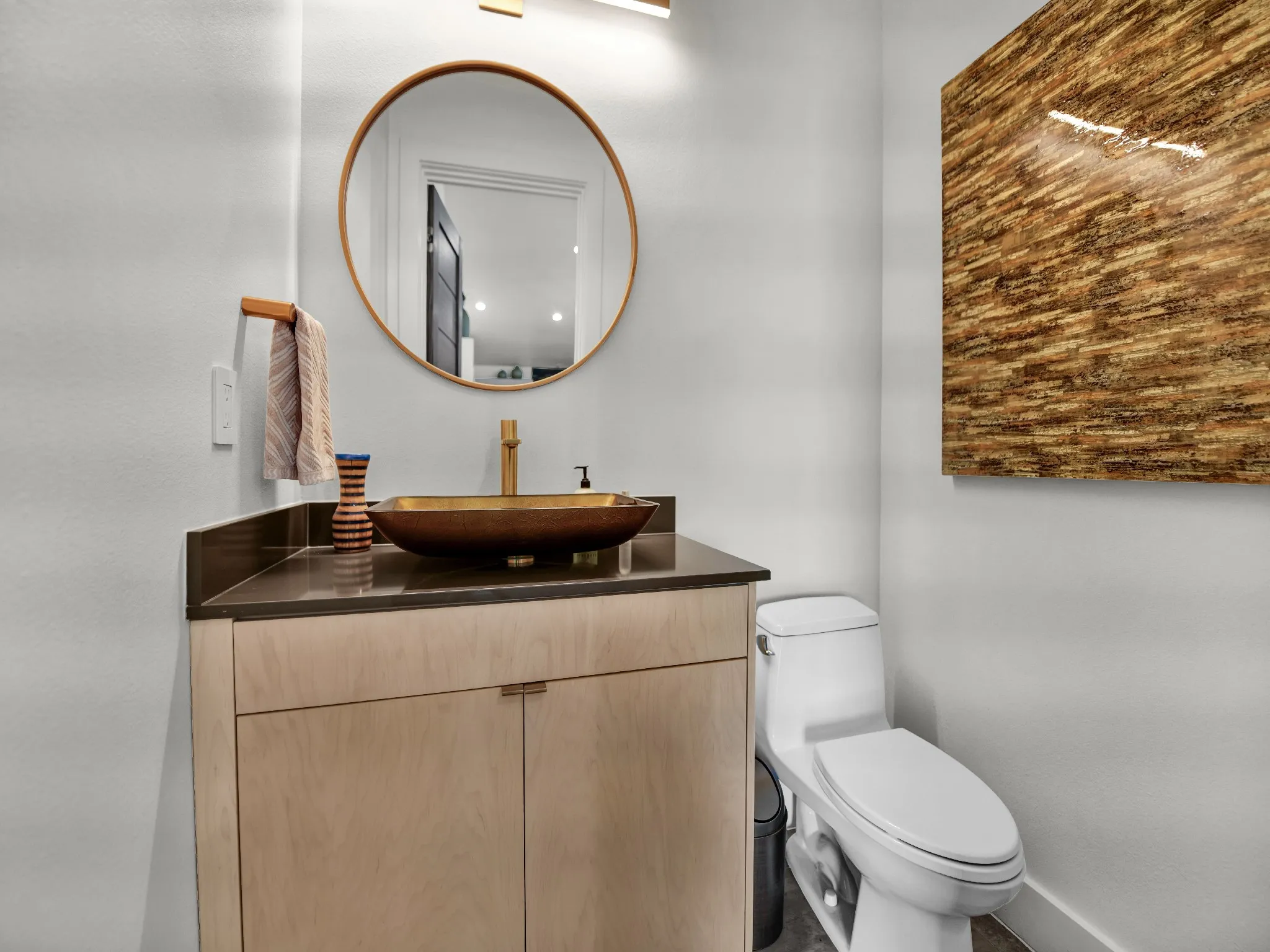 Half bath off living room