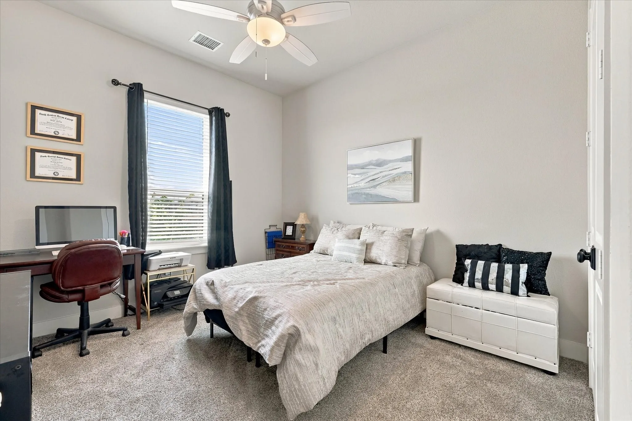 Single Family Residence For Sale in Denton County , 9161 Old Stoney Road, Ponder, Texas 76259, 4 Bedroom, 3 Bathroom, 2 Garage spaces, 2,494 Sqft, built in 2021, mls#21385041, Real Estate Agent in Ponder, Homes For Sale in Denton county, Homes For Sale in Ponder, Realtor in Ponder Texas, Real Estate Brokerage Independent Realty Texas, Luminita Cordes Realtor