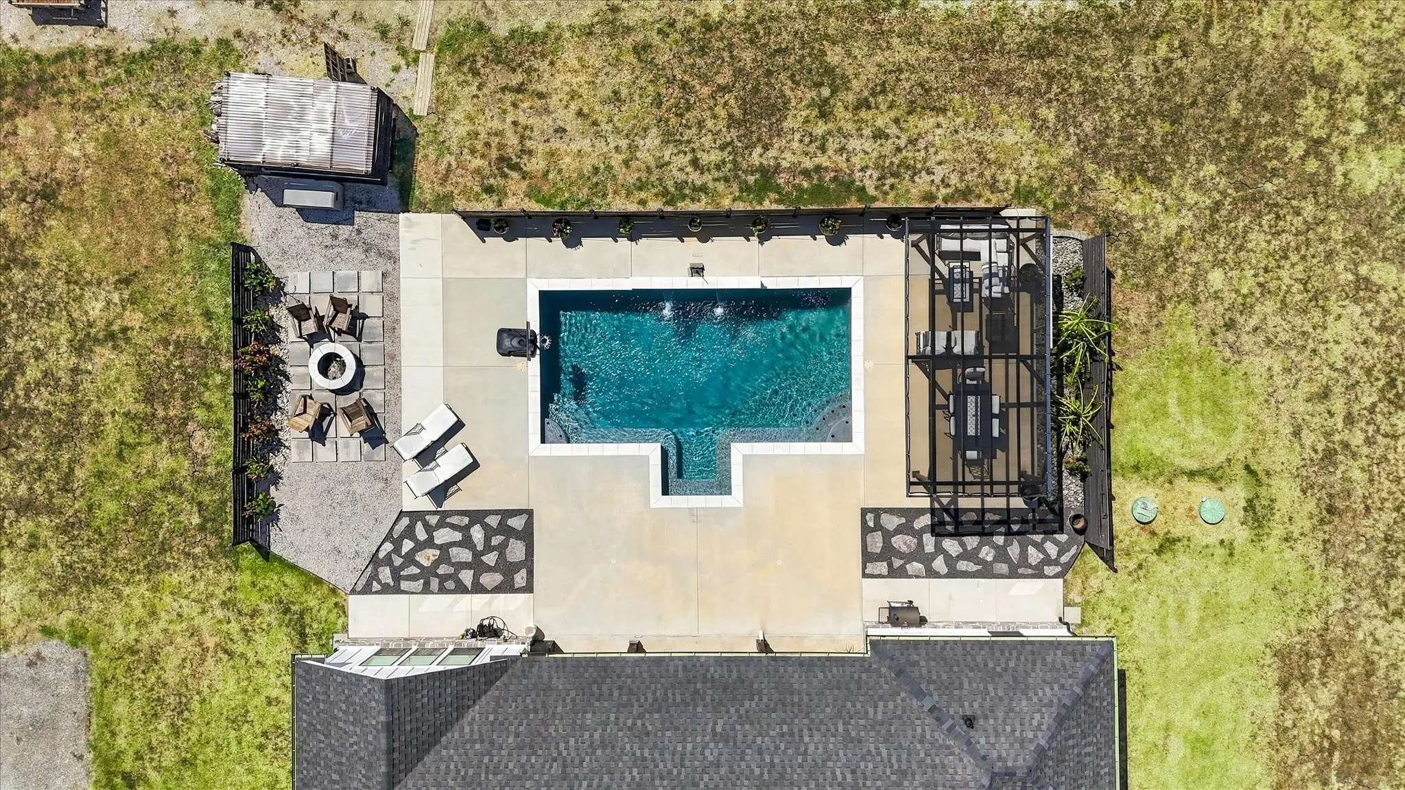 Single Family Residence For Sale in Denton County , 9161 Old Stoney Road, Ponder, Texas 76259, 4 Bedroom, 3 Bathroom, 2 Garage spaces, 2,494 Sqft, built in 2021, mls#21385041, Real Estate Agent in Ponder, Homes For Sale in Denton county, Homes For Sale in Ponder, Realtor in Ponder Texas, Real Estate Brokerage Independent Realty Texas, Luminita Cordes Realtor