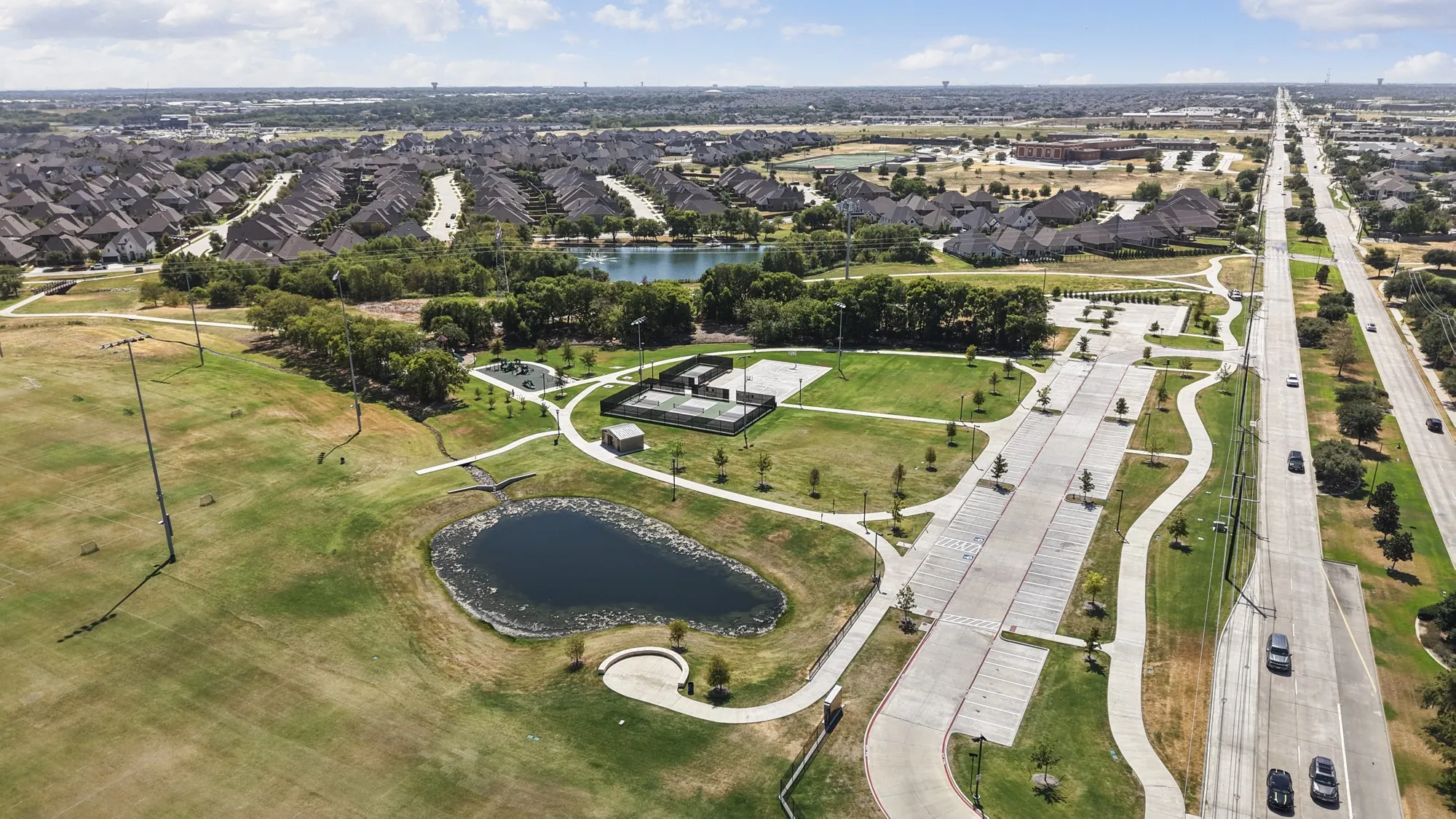 Single Family Residence For Sale in Collin County , 751 Dover Drive, Prosper, Texas 75078, 4 Bedroom, 4 Bathroom, 3 Garage spaces, 2,808 Sqft, built in 2018, mls#21382639, Real Estate Agent in Prosper, Homes For Sale in Collin county, Homes For Sale in Prosper, Realtor in Prosper Texas, Real Estate Brokerage Independent Realty Texas, Luminita Cordes Realtor