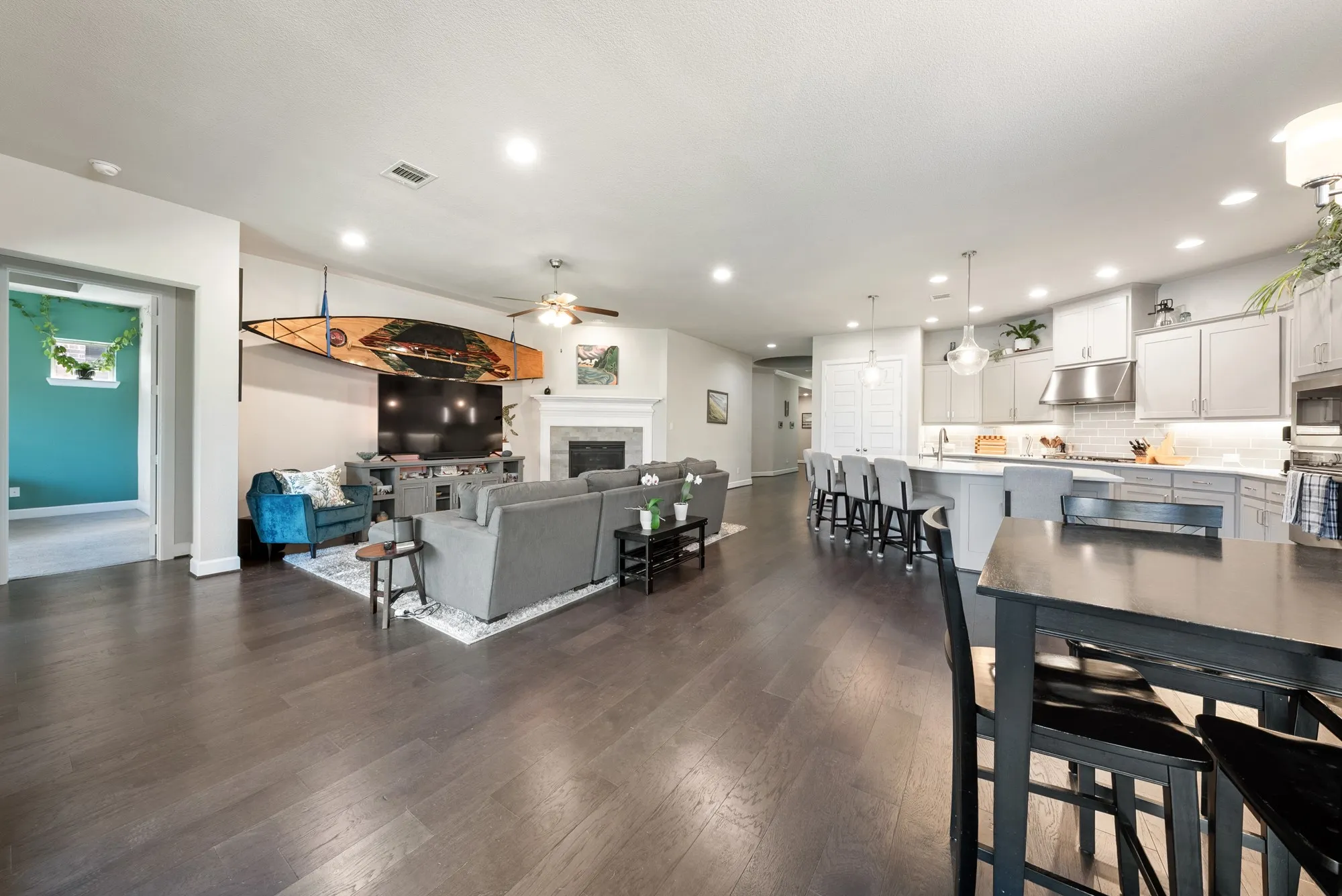 Single Family Residence For Sale in Collin County , 751 Dover Drive, Prosper, Texas 75078, 4 Bedroom, 4 Bathroom, 3 Garage spaces, 2,808 Sqft, built in 2018, mls#21382639, Real Estate Agent in Prosper, Homes For Sale in Collin county, Homes For Sale in Prosper, Realtor in Prosper Texas, Real Estate Brokerage Independent Realty Texas, Luminita Cordes Realtor
