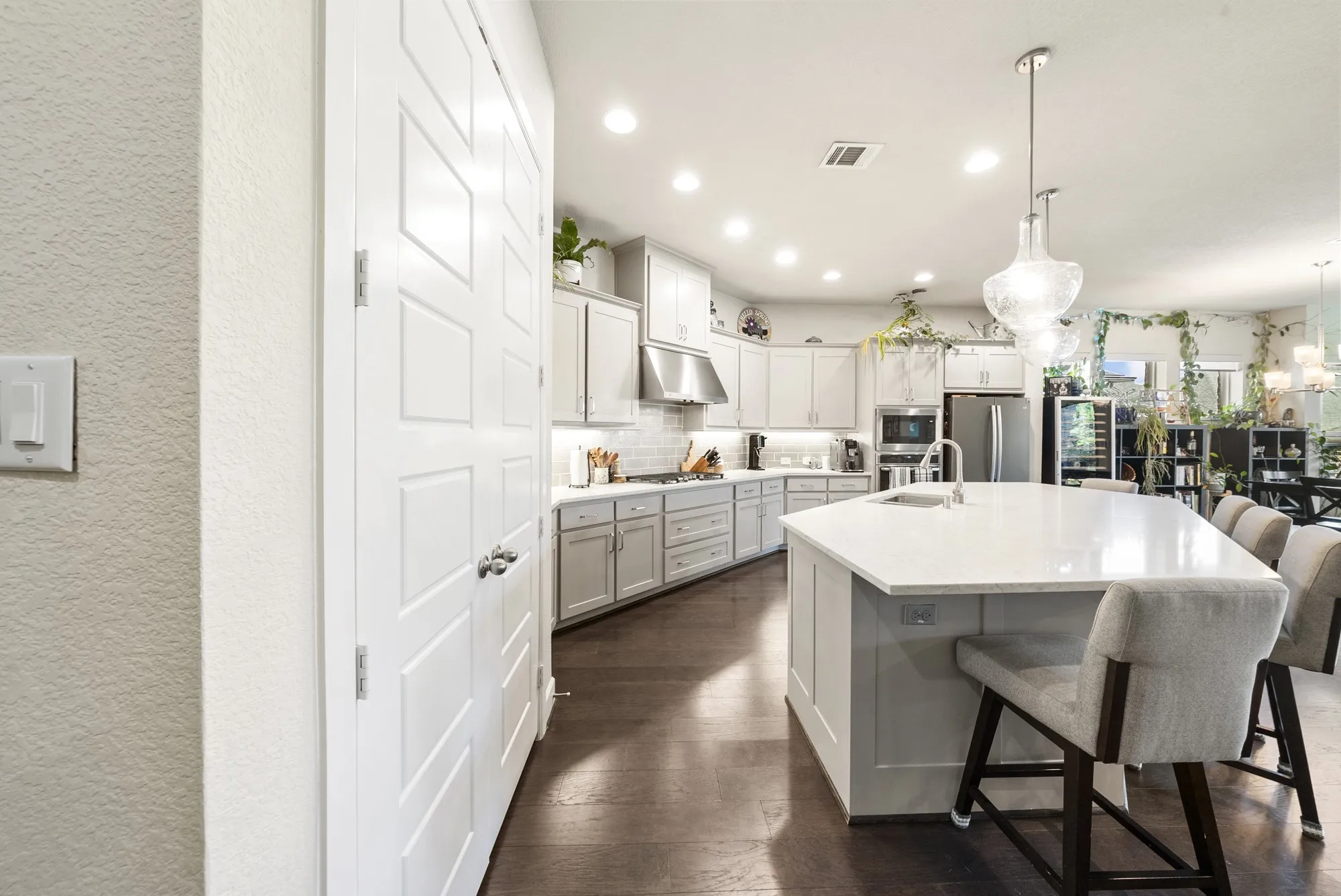 Single Family Residence For Sale in Collin County , 751 Dover Drive, Prosper, Texas 75078, 4 Bedroom, 4 Bathroom, 3 Garage spaces, 2,808 Sqft, built in 2018, mls#21382639, Real Estate Agent in Prosper, Homes For Sale in Collin county, Homes For Sale in Prosper, Realtor in Prosper Texas, Real Estate Brokerage Independent Realty Texas, Luminita Cordes Realtor