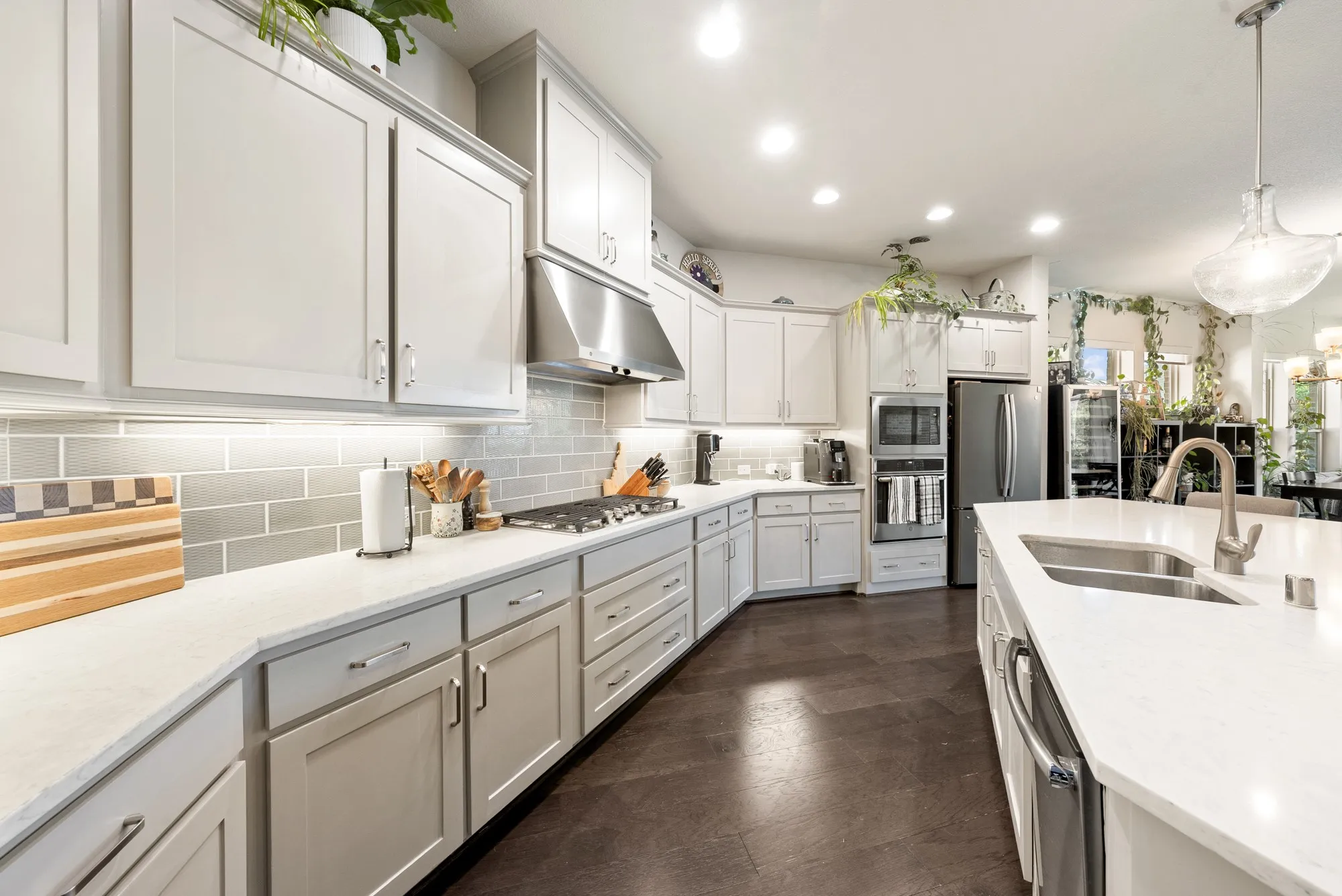 Single Family Residence For Sale in Collin County , 751 Dover Drive, Prosper, Texas 75078, 4 Bedroom, 4 Bathroom, 3 Garage spaces, 2,808 Sqft, built in 2018, mls#21382639, Real Estate Agent in Prosper, Homes For Sale in Collin county, Homes For Sale in Prosper, Realtor in Prosper Texas, Real Estate Brokerage Independent Realty Texas, Luminita Cordes Realtor