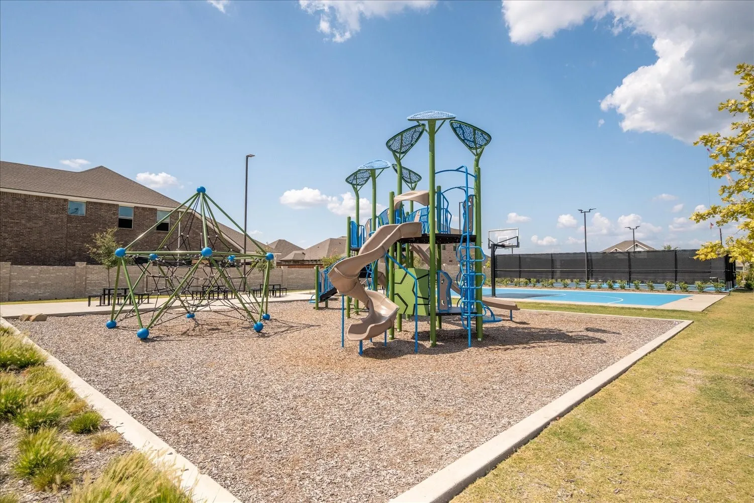 Single Family Residence For Sale in Collin County , 3903 Meredith Drive, Farmersville, Texas 75442, 3 Bedroom, 2 Bathroom, 2 Garage spaces, 1,847 Sqft, built in 2023, mls#21382388, Real Estate Agent in Farmersville, Homes For Sale in Collin county, Homes For Sale in Farmersville, Realtor in Farmersville Texas, Real Estate Brokerage Independent Realty Texas, Luminita Cordes Realtor