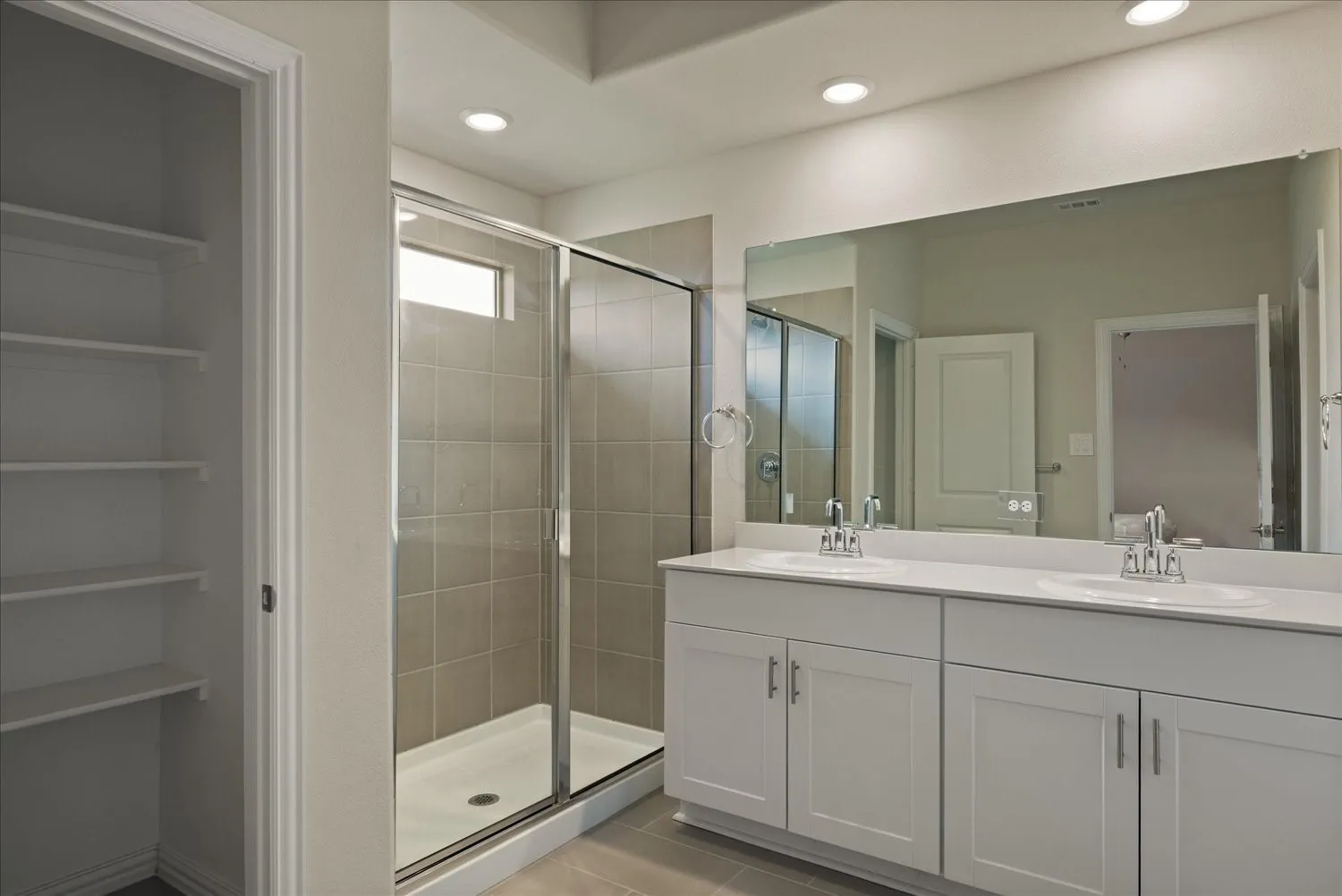 Single Family Residence For Sale in Collin County , 3903 Meredith Drive, Farmersville, Texas 75442, 3 Bedroom, 2 Bathroom, 2 Garage spaces, 1,847 Sqft, built in 2023, mls#21382388, Real Estate Agent in Farmersville, Homes For Sale in Collin county, Homes For Sale in Farmersville, Realtor in Farmersville Texas, Real Estate Brokerage Independent Realty Texas, Luminita Cordes Realtor