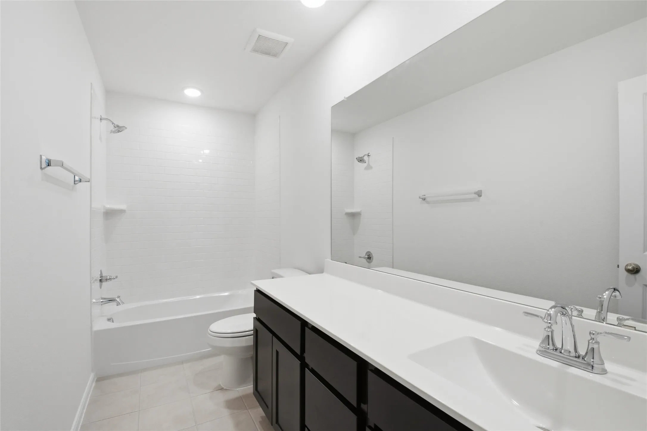 Single Family Residence For Rent in Collin County , 5108 Noland Drive, Princeton, Texas 75071, 5 Bedroom, 4 Bathroom, 2 Garage spaces, 3,550 Sqft, built in 2025, mls#21385387, Real Estate Agent in Princeton, Homes For Rent in Collin county, Homes For Rent in Princeton, Realtor in Princeton Texas, Real Estate Brokerage Independent Realty Texas, Luminita Cordes Realtor