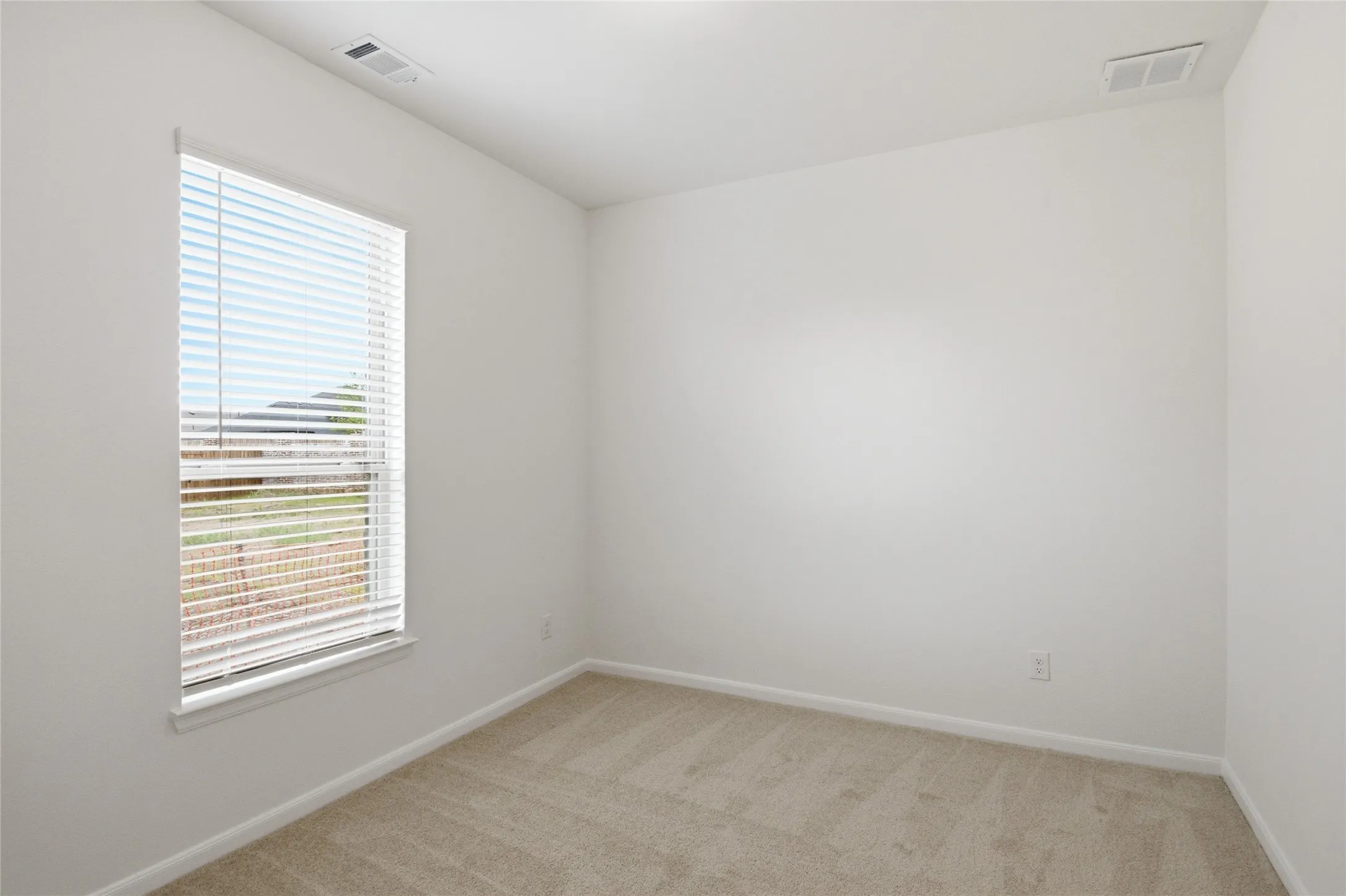 Single Family Residence For Rent in Collin County , 5108 Noland Drive, Princeton, Texas 75071, 5 Bedroom, 4 Bathroom, 2 Garage spaces, 3,550 Sqft, built in 2025, mls#21385387, Real Estate Agent in Princeton, Homes For Rent in Collin county, Homes For Rent in Princeton, Realtor in Princeton Texas, Real Estate Brokerage Independent Realty Texas, Luminita Cordes Realtor