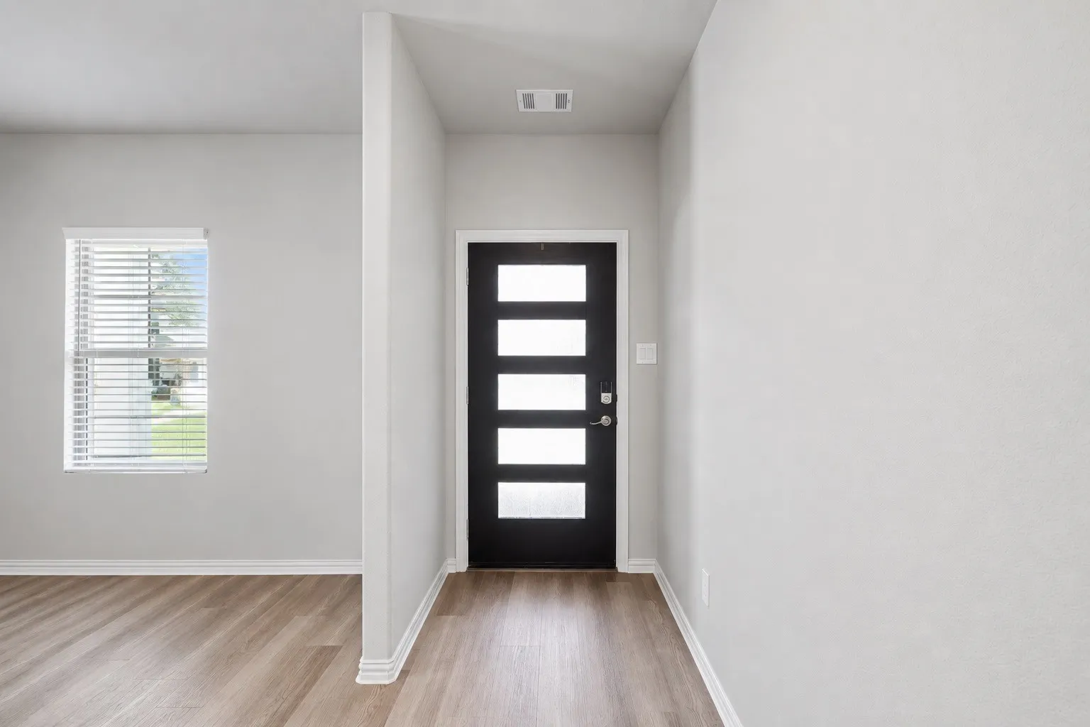 Single Family Residence For Sale in Collin County , 3514 Jb Thomas Drive, Farmersville, Texas 75442, 5 Bedroom, 4 Bathroom, 2 Garage spaces, 3,720 Sqft, built in 2024, mls#21385439, Real Estate Agent in Farmersville, Homes For Sale in Collin county, Homes For Sale in Farmersville, Realtor in Farmersville Texas, Real Estate Brokerage Independent Realty Texas, Luminita Cordes Realtor