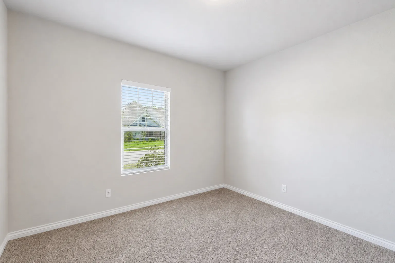 Single Family Residence For Sale in Collin County , 3514 Jb Thomas Drive, Farmersville, Texas 75442, 5 Bedroom, 4 Bathroom, 2 Garage spaces, 3,720 Sqft, built in 2024, mls#21385439, Real Estate Agent in Farmersville, Homes For Sale in Collin county, Homes For Sale in Farmersville, Realtor in Farmersville Texas, Real Estate Brokerage Independent Realty Texas, Luminita Cordes Realtor