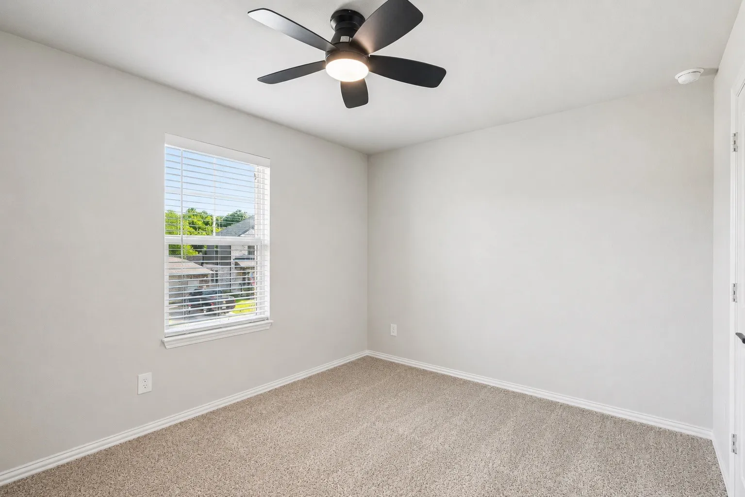 Single Family Residence For Sale in Collin County , 3514 Jb Thomas Drive, Farmersville, Texas 75442, 5 Bedroom, 4 Bathroom, 2 Garage spaces, 3,720 Sqft, built in 2024, mls#21385439, Real Estate Agent in Farmersville, Homes For Sale in Collin county, Homes For Sale in Farmersville, Realtor in Farmersville Texas, Real Estate Brokerage Independent Realty Texas, Luminita Cordes Realtor