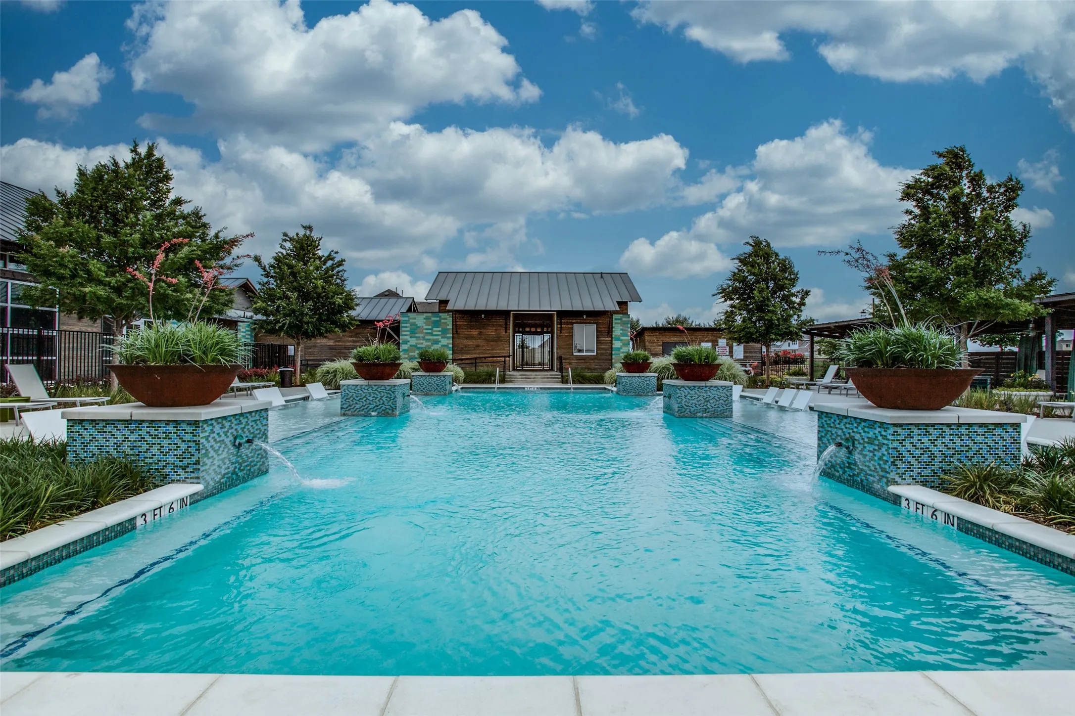 Townhouse For Sale in Denton County , 1013 14th Street, Argyle, Texas 76226, 4 Bedroom, 3 Bathroom, 2 Garage spaces, 2,068 Sqft, built in 2024, mls#21385461, Real Estate Agent in Argyle, Homes For Sale in Denton county, Homes For Sale in Argyle, Realtor in Argyle Texas, Real Estate Brokerage Independent Realty Texas, Luminita Cordes Realtor