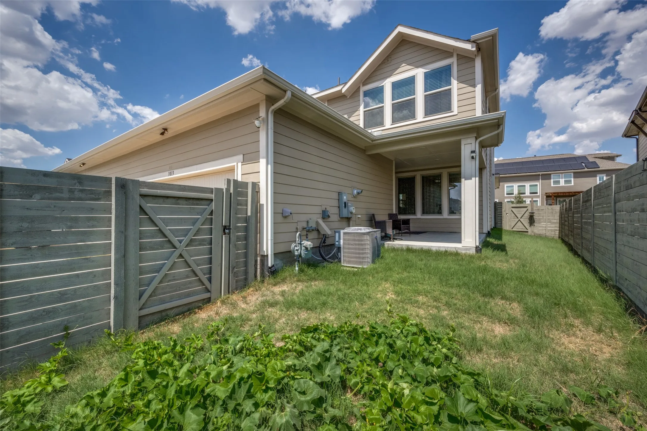 Townhouse For Sale in Denton County , 1013 14th Street, Argyle, Texas 76226, 4 Bedroom, 3 Bathroom, 2 Garage spaces, 2,068 Sqft, built in 2024, mls#21385461, Real Estate Agent in Argyle, Homes For Sale in Denton county, Homes For Sale in Argyle, Realtor in Argyle Texas, Real Estate Brokerage Independent Realty Texas, Luminita Cordes Realtor