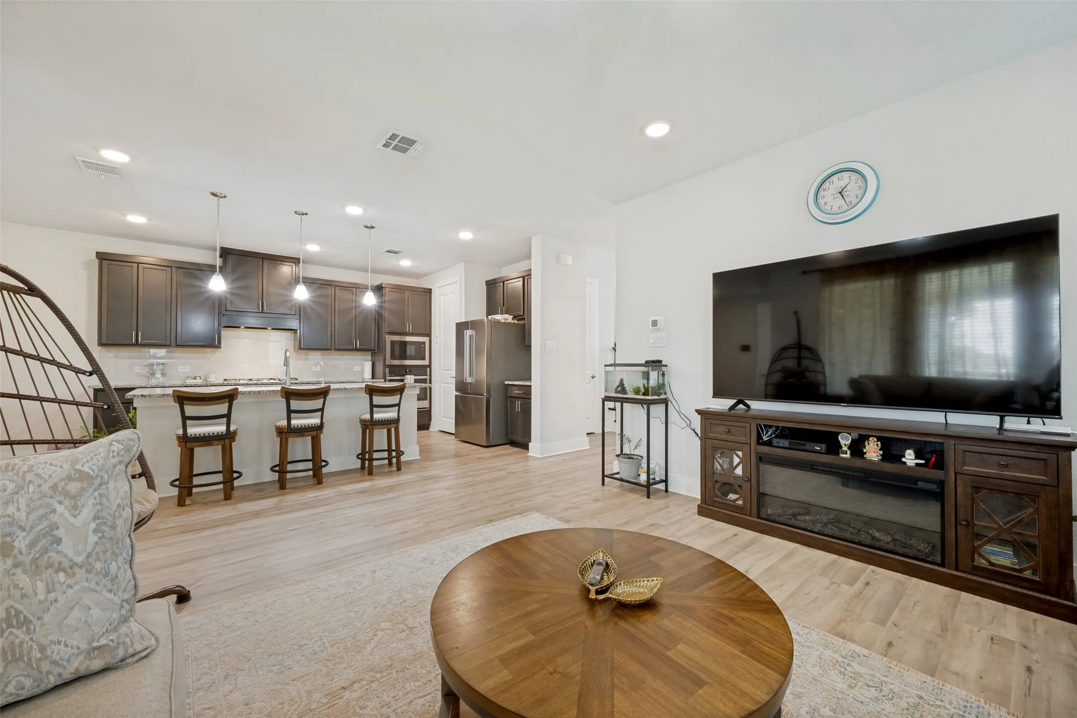 Townhouse For Sale in Denton County , 1013 14th Street, Argyle, Texas 76226, 4 Bedroom, 3 Bathroom, 2 Garage spaces, 2,068 Sqft, built in 2024, mls#21385461, Real Estate Agent in Argyle, Homes For Sale in Denton county, Homes For Sale in Argyle, Realtor in Argyle Texas, Real Estate Brokerage Independent Realty Texas, Luminita Cordes Realtor