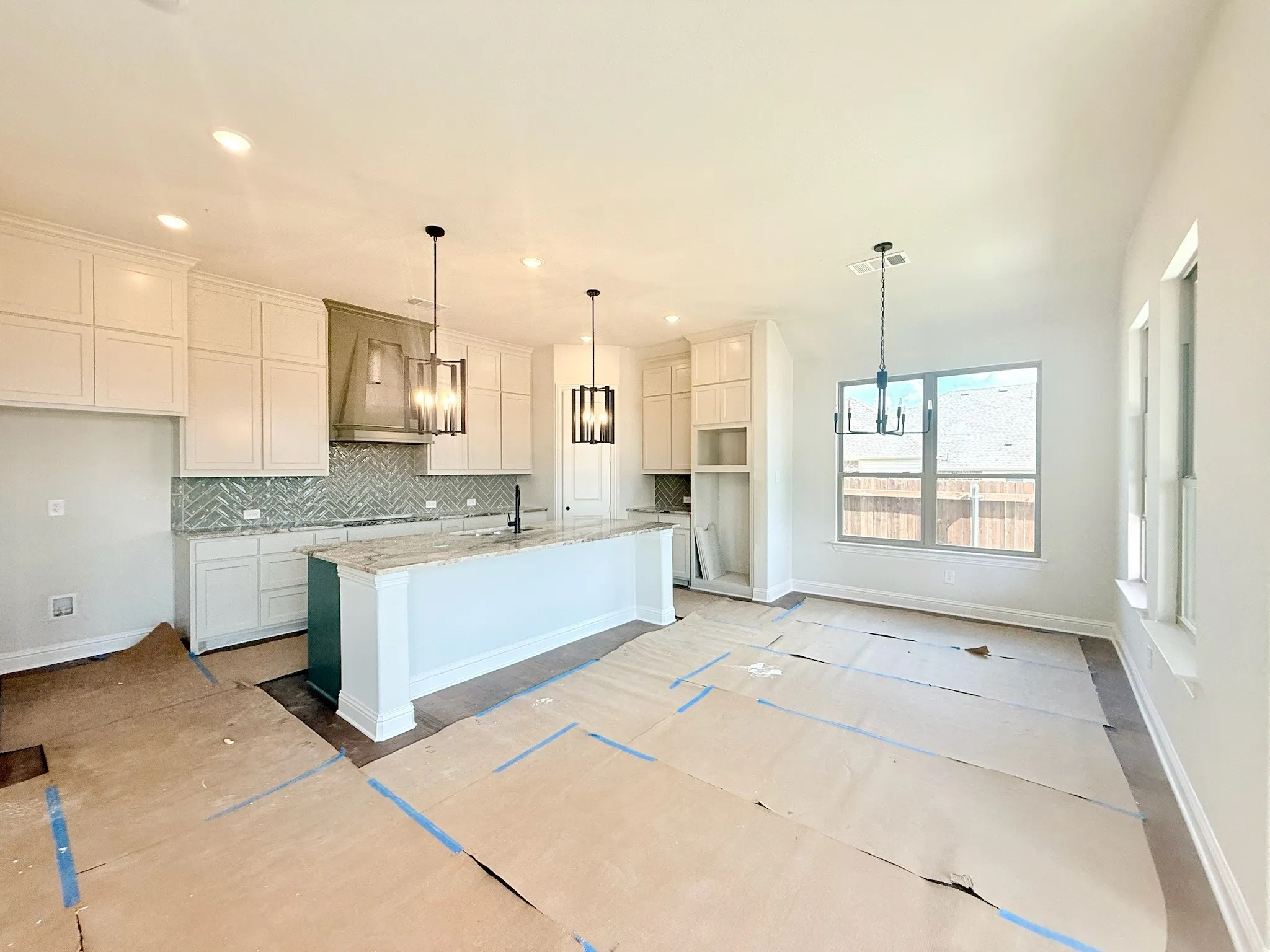 Single Family Residence For Sale in Johnson County , 317 Aurora Hills Trail, Burleson, Texas 76028, 3 Bedroom, 2 Bathroom, 3 Garage spaces, 2,181 Sqft, built in 2026, mls#21385399, Real Estate Agent in Burleson, Homes For Sale in Johnson county, Homes For Sale in Burleson, Realtor in Burleson Texas, Real Estate Brokerage Independent Realty Texas, Luminita Cordes Realtor