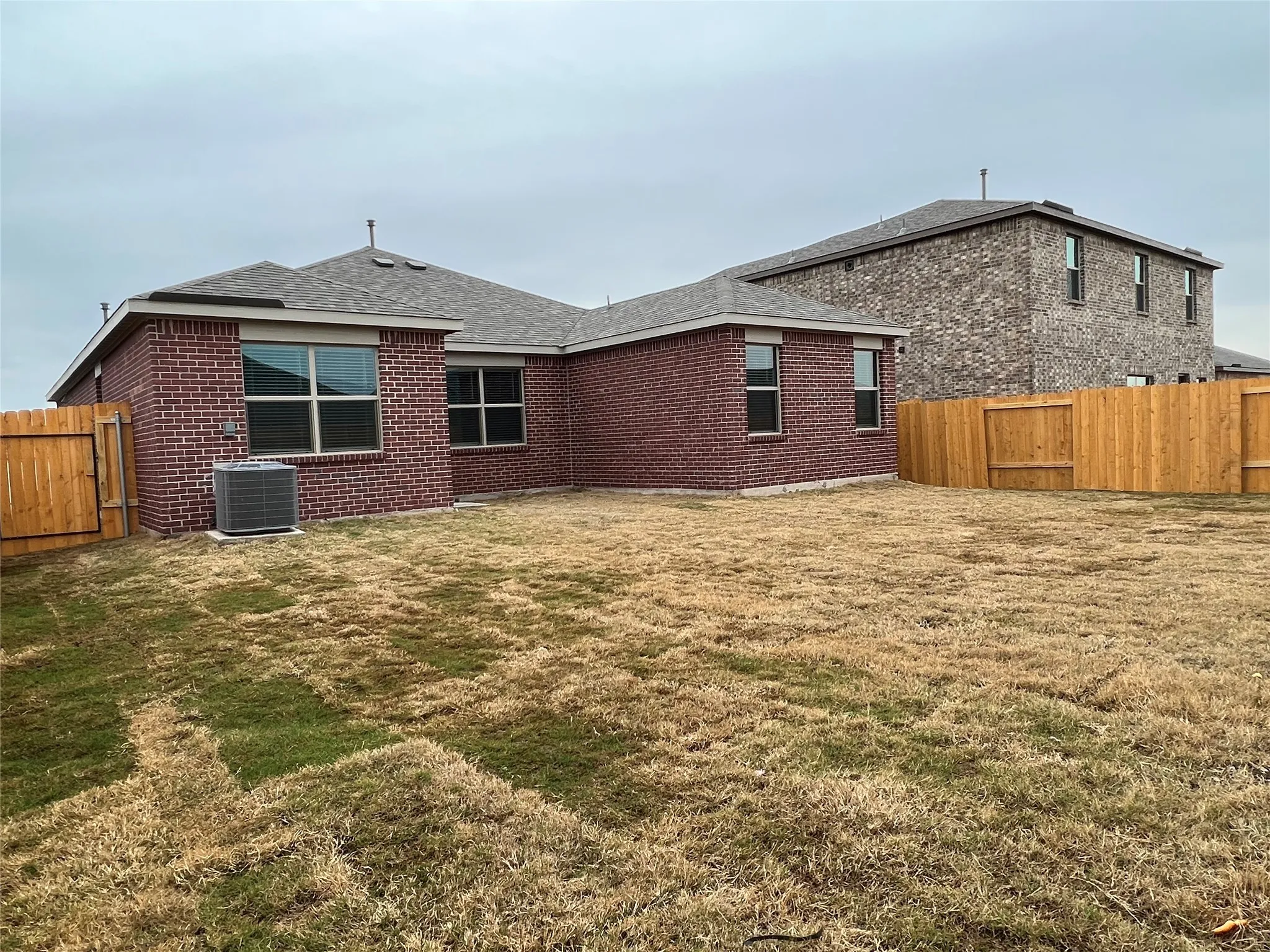 Single Family Residence For Rent in Collin County , 2013 Emma Court, Anna, Texas 75409, 3 Bedroom, 2 Bathroom, 2 Garage spaces, 1,649 Sqft, built in 2021, mls#21385477, Real Estate Agent in Anna, Homes For Rent in Collin county, Homes For Rent in Anna, Realtor in Anna Texas, Real Estate Brokerage Independent Realty Texas, Luminita Cordes Realtor