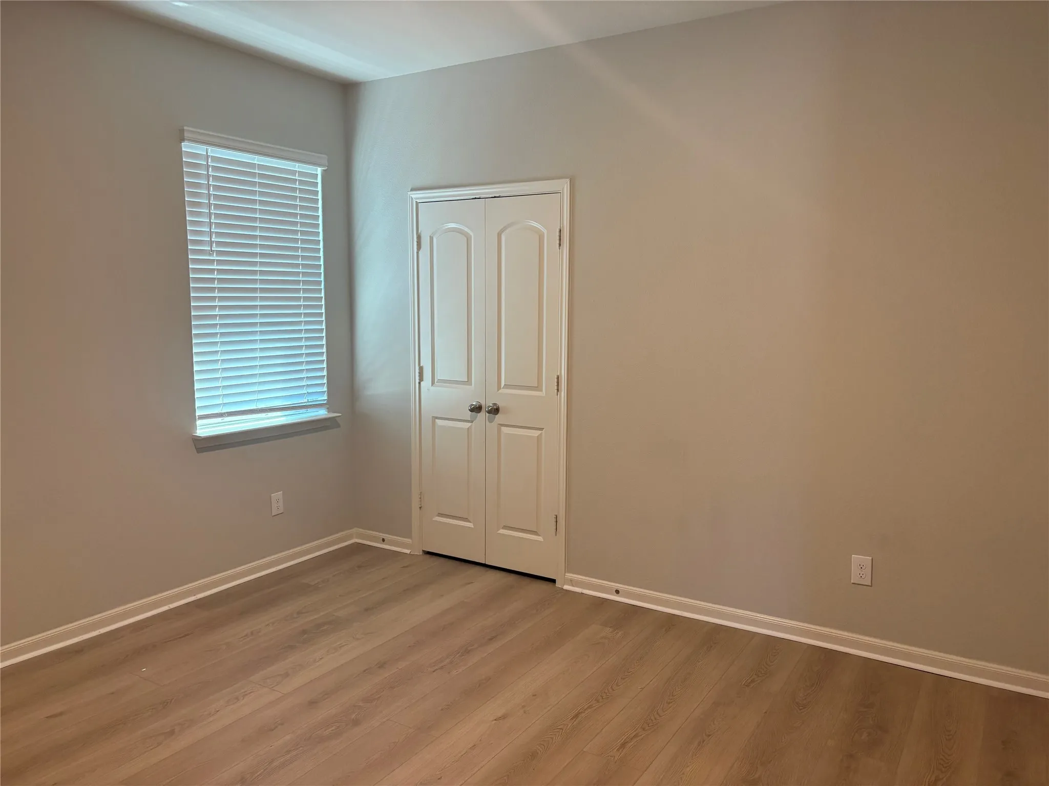 Single Family Residence For Rent in Collin County , 2013 Emma Court, Anna, Texas 75409, 3 Bedroom, 2 Bathroom, 2 Garage spaces, 1,649 Sqft, built in 2021, mls#21385477, Real Estate Agent in Anna, Homes For Rent in Collin county, Homes For Rent in Anna, Realtor in Anna Texas, Real Estate Brokerage Independent Realty Texas, Luminita Cordes Realtor