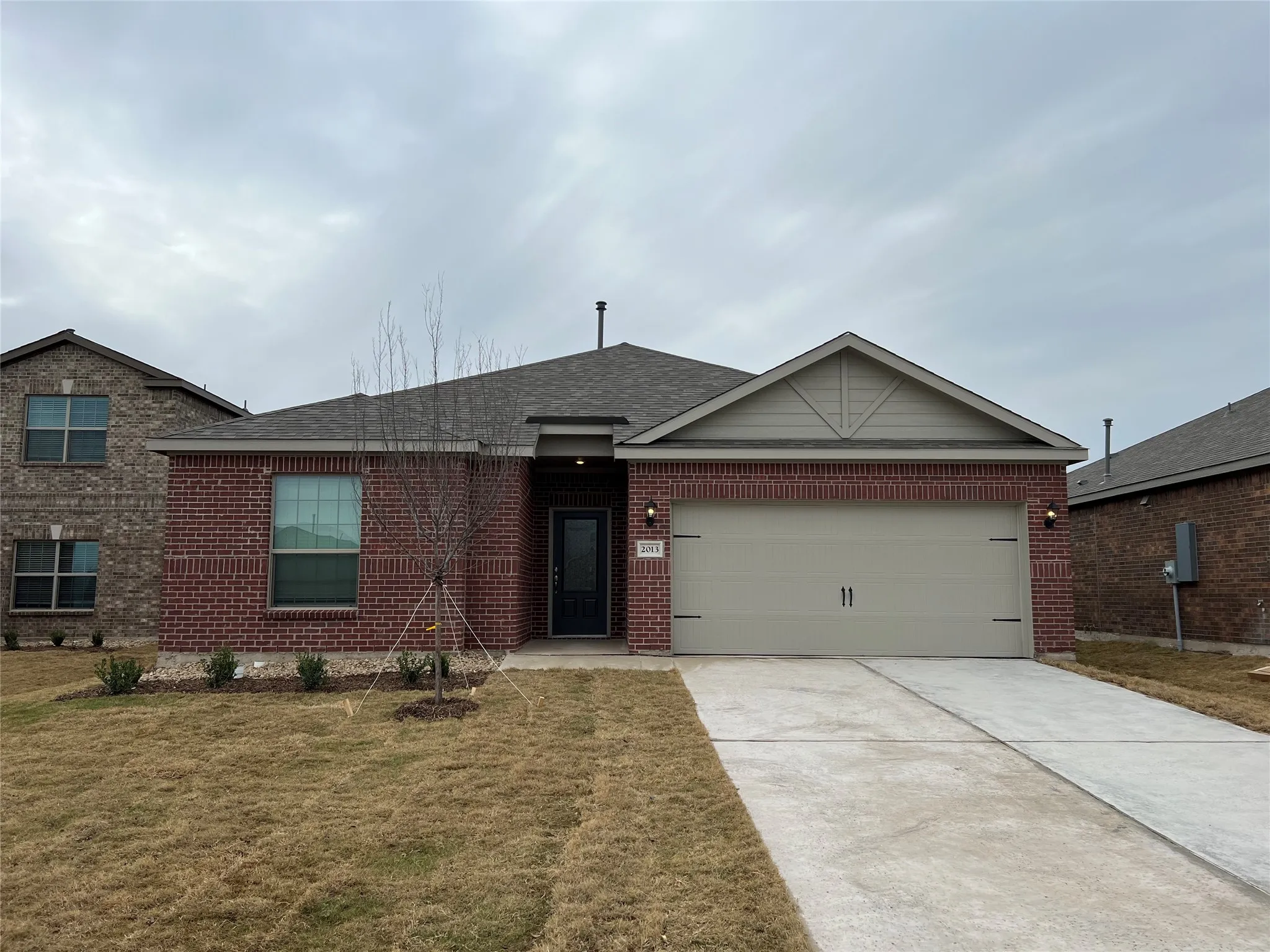 Single Family Residence For Rent in Collin County , 2013 Emma Court, Anna, Texas 75409, 3 Bedroom, 2 Bathroom, 2 Garage spaces, 1,649 Sqft, built in 2021, mls#21385477, Real Estate Agent in Anna, Homes For Rent in Collin county, Homes For Rent in Anna, Realtor in Anna Texas, Real Estate Brokerage Independent Realty Texas, Luminita Cordes Realtor