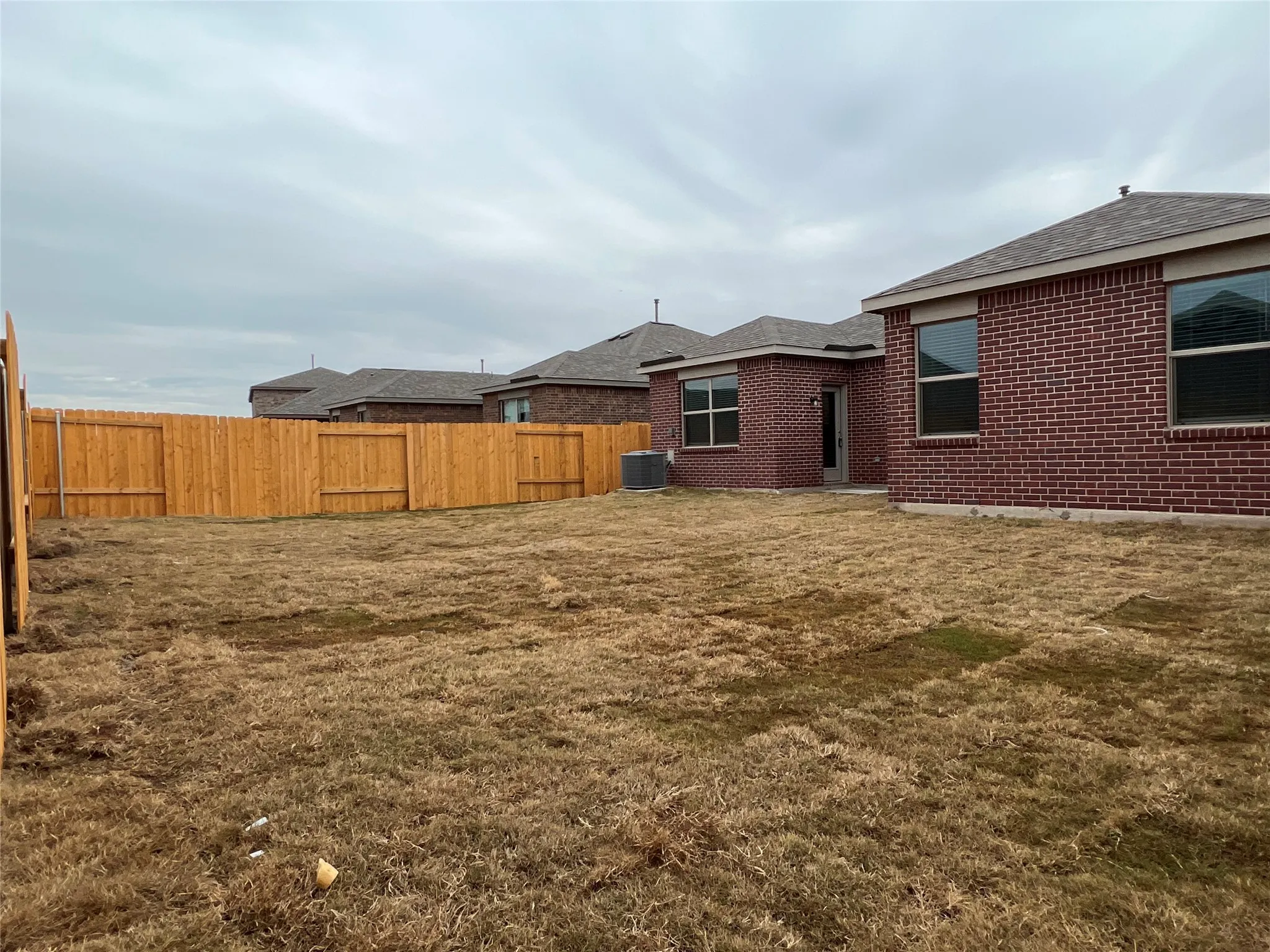 Single Family Residence For Rent in Collin County , 2013 Emma Court, Anna, Texas 75409, 3 Bedroom, 2 Bathroom, 2 Garage spaces, 1,649 Sqft, built in 2021, mls#21385477, Real Estate Agent in Anna, Homes For Rent in Collin county, Homes For Rent in Anna, Realtor in Anna Texas, Real Estate Brokerage Independent Realty Texas, Luminita Cordes Realtor
