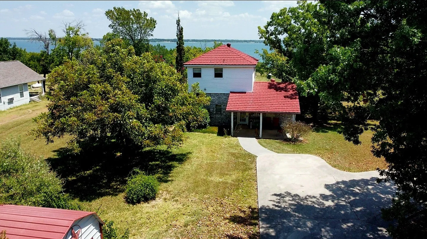 Single Family Residence For Sale in Collin County , 4449 County Road 895, Princeton, Texas 75407, 2 Bedroom, 2 Bathroom, Garage spaces, 1,256 Sqft, built in 1987, mls#21358154, Real Estate Agent in Princeton, Homes For Sale in Collin county, Homes For Sale in Princeton, Realtor in Princeton Texas, Real Estate Brokerage Independent Realty Texas, Luminita Cordes Realtor