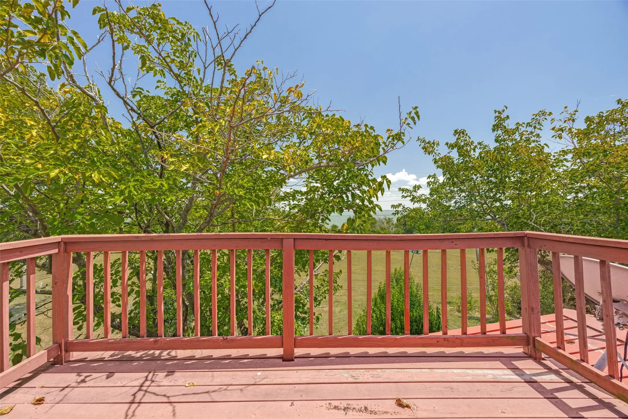 Second floor deck with amazing lake views.