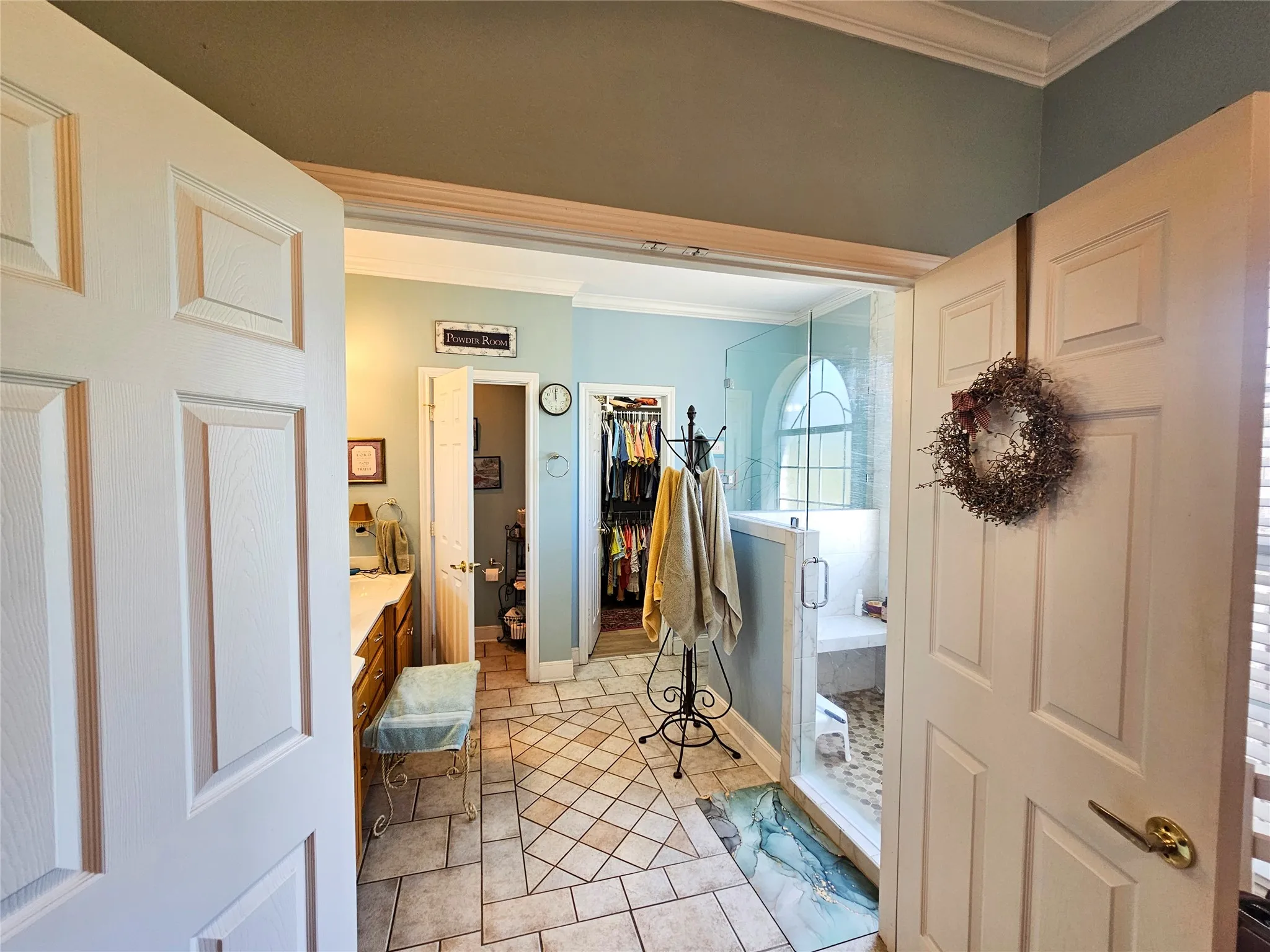 Single Family Residence For Sale in Wood County , 175 Private Road 6605, Mineola, Texas 75773, 3 Bedroom, 2 Bathroom, 2 Garage spaces, 1,982 Sqft, built in 2001, mls#21385163, Real Estate Agent in Mineola, Homes For Sale in Wood county, Homes For Sale in Mineola, Realtor in Mineola Texas, Real Estate Brokerage Independent Realty Texas, Luminita Cordes Realtor