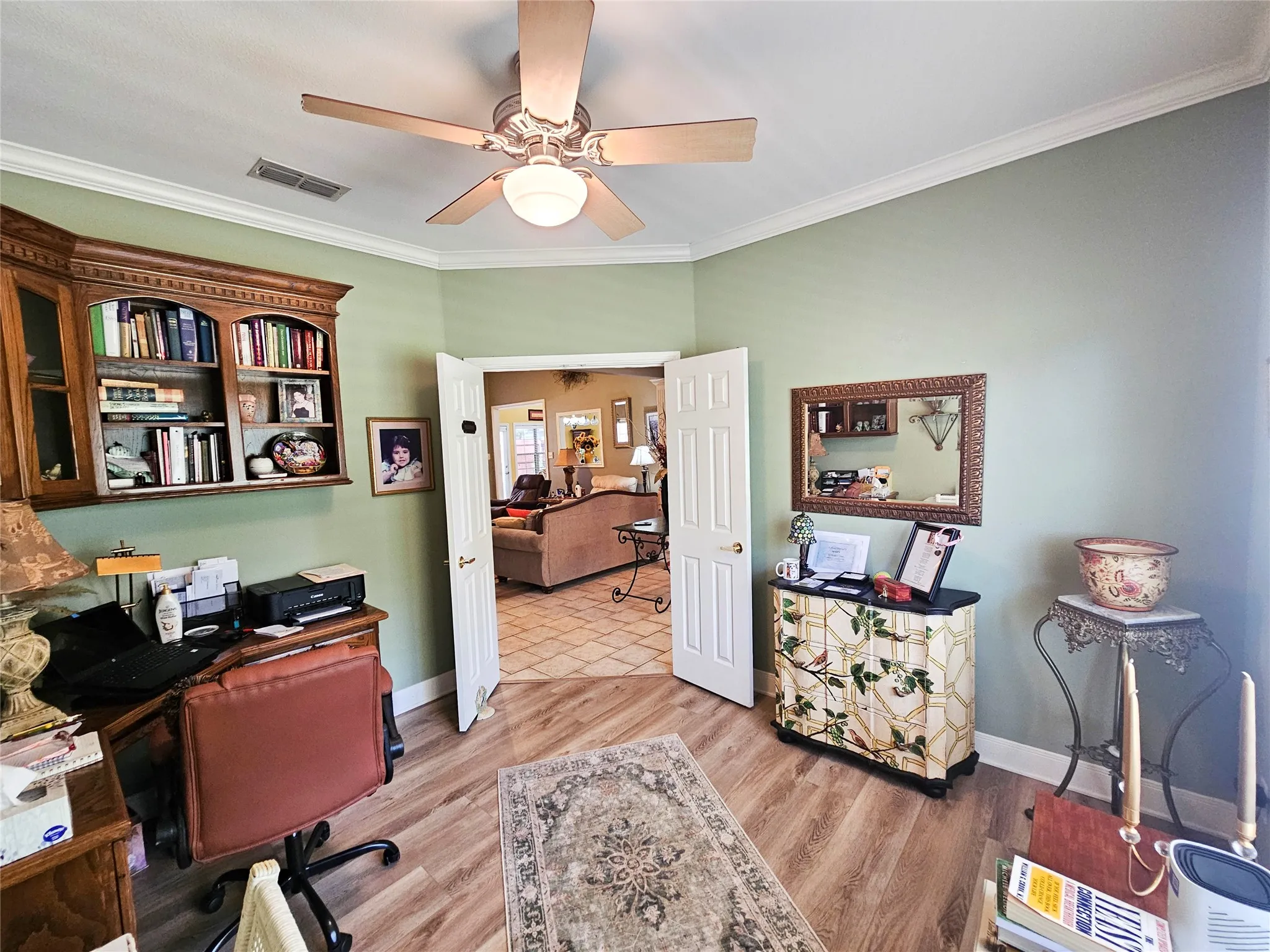 Single Family Residence For Sale in Wood County , 175 Private Road 6605, Mineola, Texas 75773, 3 Bedroom, 2 Bathroom, 2 Garage spaces, 1,982 Sqft, built in 2001, mls#21385163, Real Estate Agent in Mineola, Homes For Sale in Wood county, Homes For Sale in Mineola, Realtor in Mineola Texas, Real Estate Brokerage Independent Realty Texas, Luminita Cordes Realtor