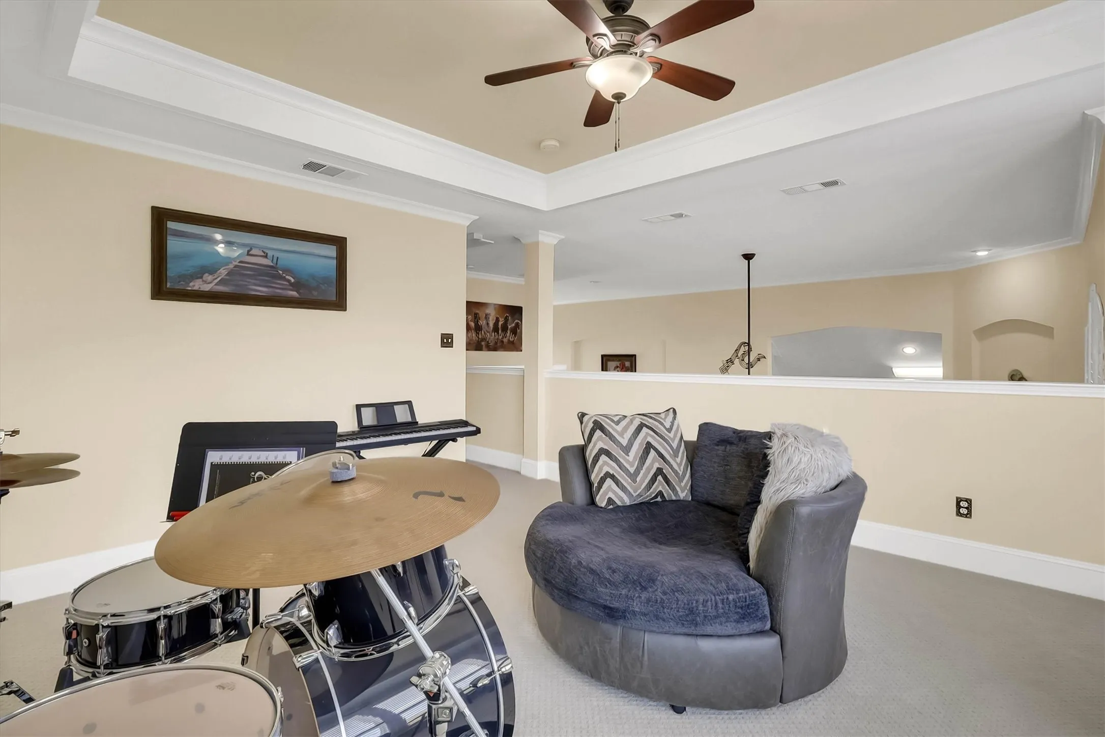 Single Family Residence For Sale in Denton County , 1500 Bastrop Drive, Carrollton, Texas 75010, 4 Bedroom, 3 Bathroom, 2 Garage spaces, 2,849 Sqft, built in 1998, mls#21382812, Real Estate Agent in Carrollton, Homes For Sale in Denton county, Homes For Sale in Carrollton, Realtor in Carrollton Texas, Real Estate Brokerage Independent Realty Texas, Luminita Cordes Realtor