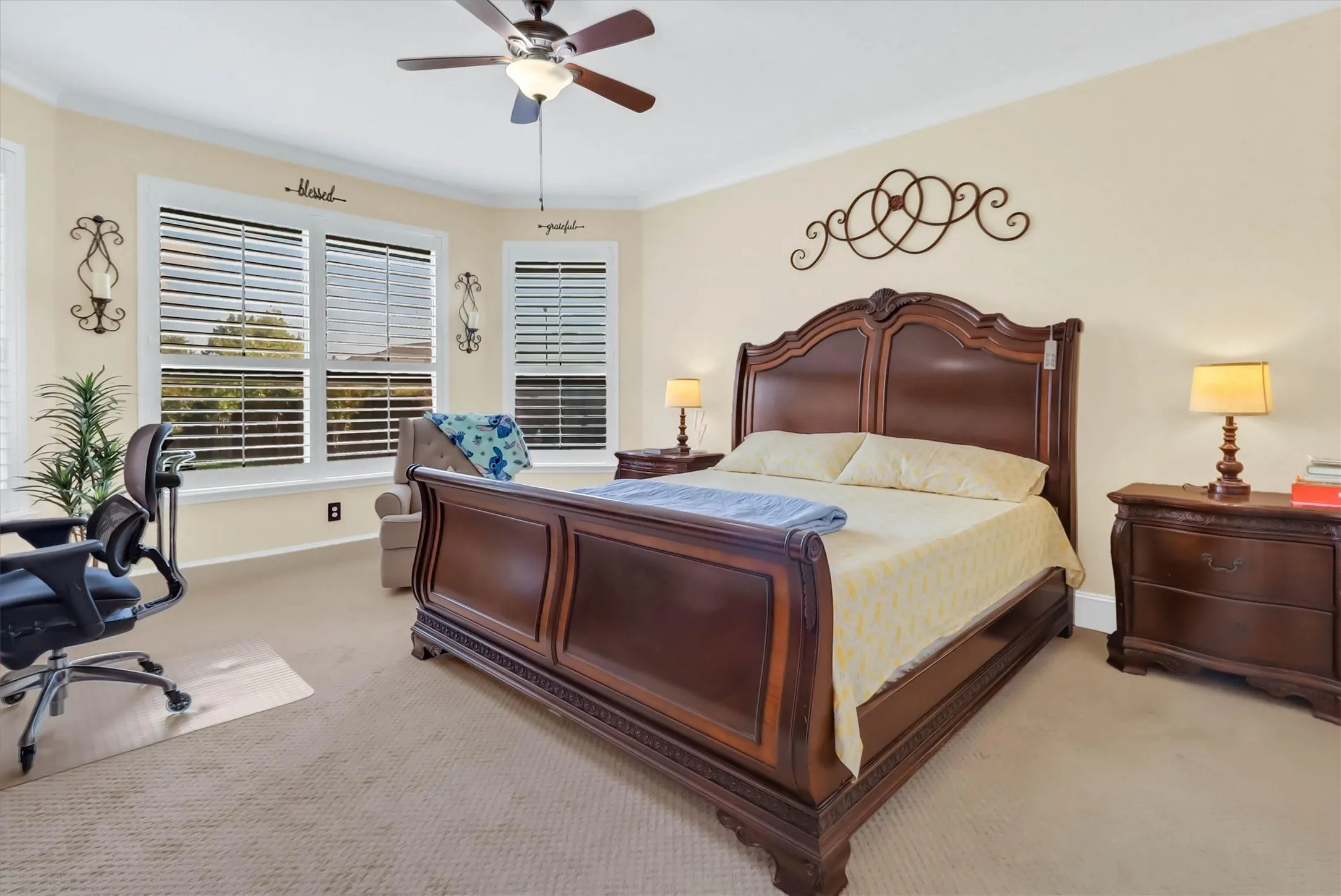 Single Family Residence For Sale in Denton County , 1500 Bastrop Drive, Carrollton, Texas 75010, 4 Bedroom, 3 Bathroom, 2 Garage spaces, 2,849 Sqft, built in 1998, mls#21382812, Real Estate Agent in Carrollton, Homes For Sale in Denton county, Homes For Sale in Carrollton, Realtor in Carrollton Texas, Real Estate Brokerage Independent Realty Texas, Luminita Cordes Realtor